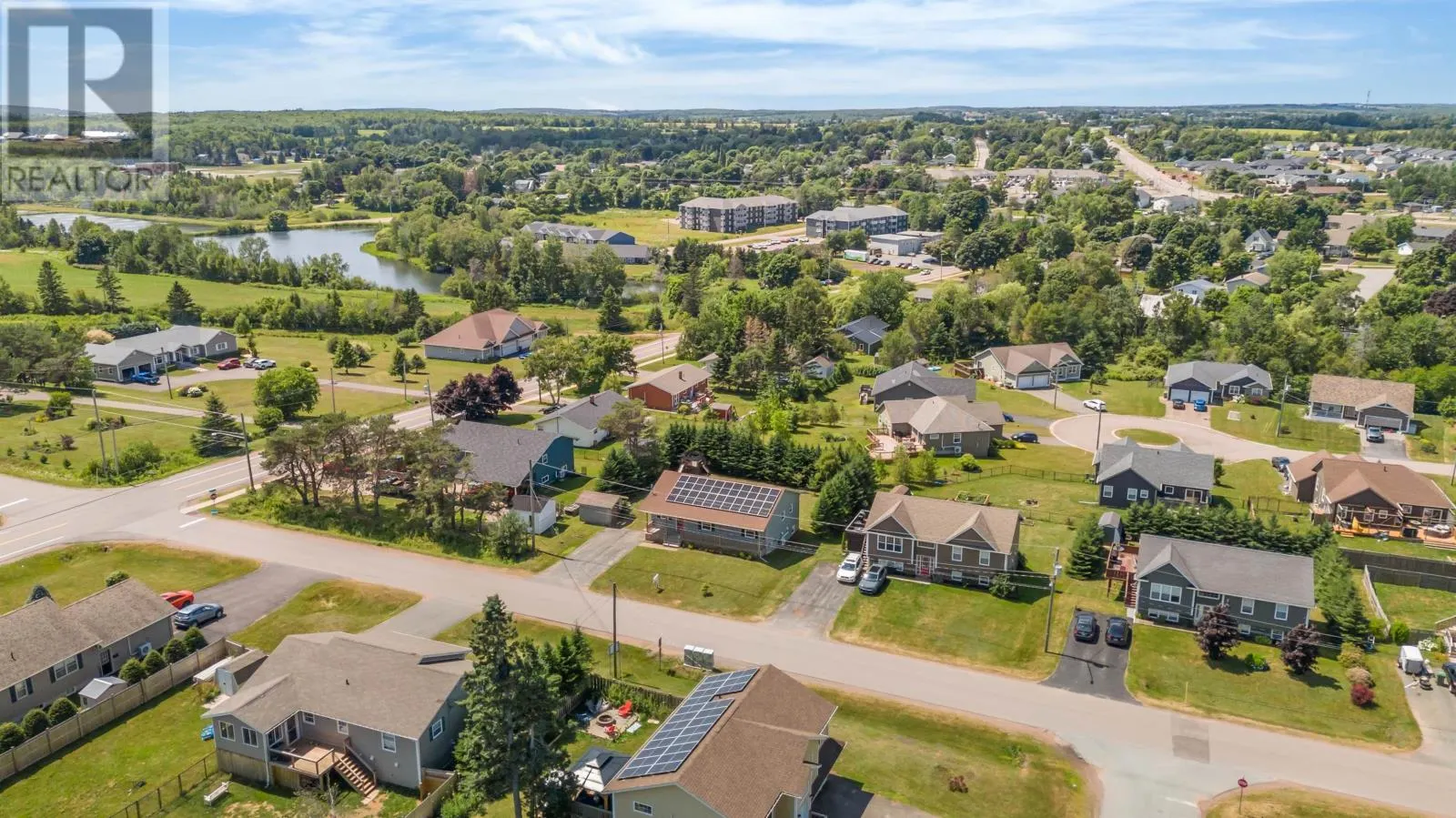 1 Hillside Meadows Drive