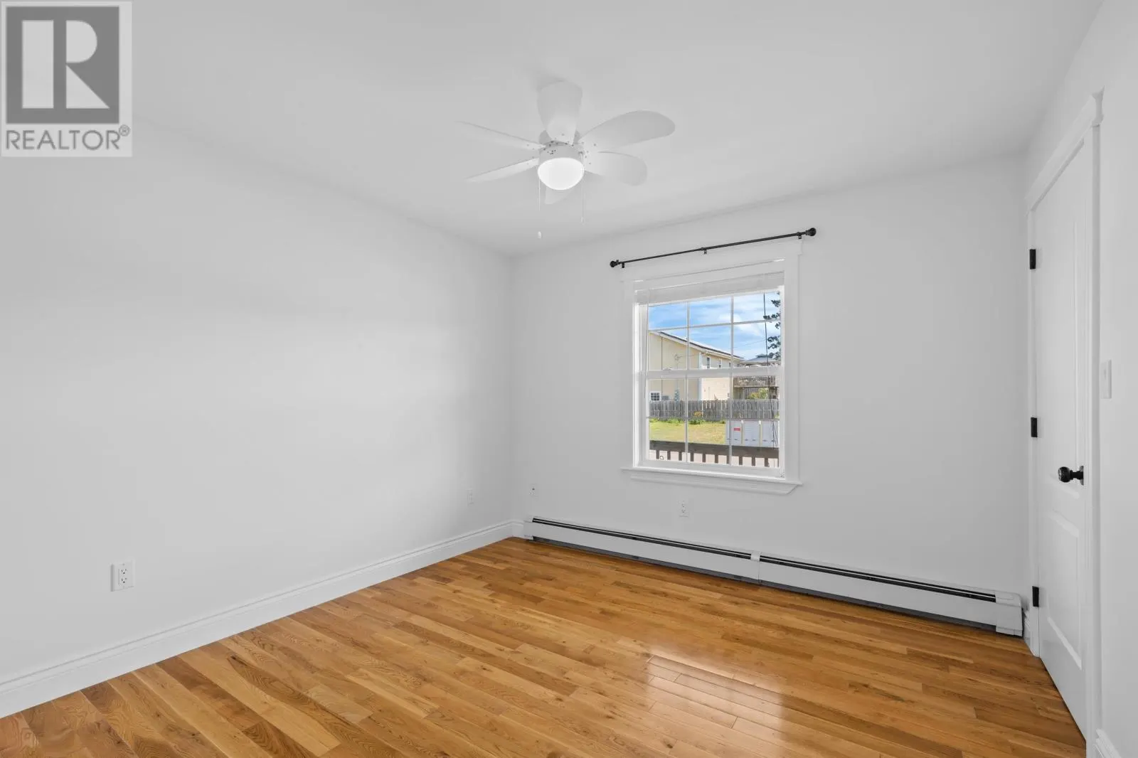 1 Hillside Meadows Drive