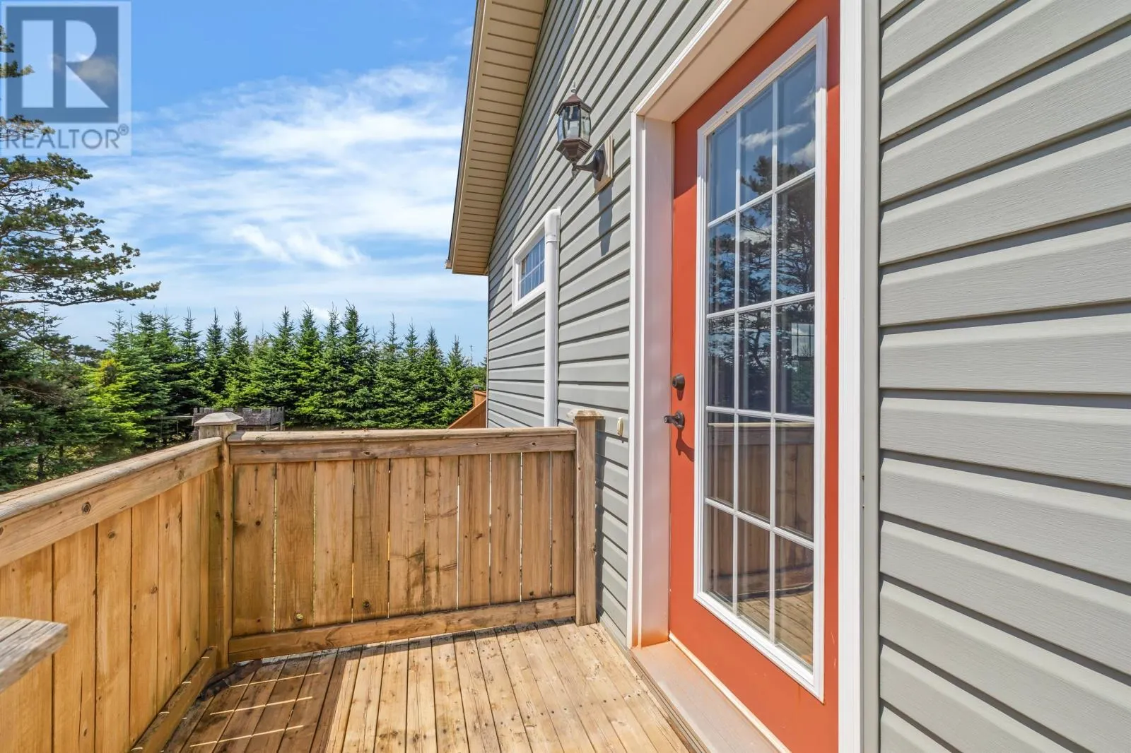 1 Hillside Meadows Drive