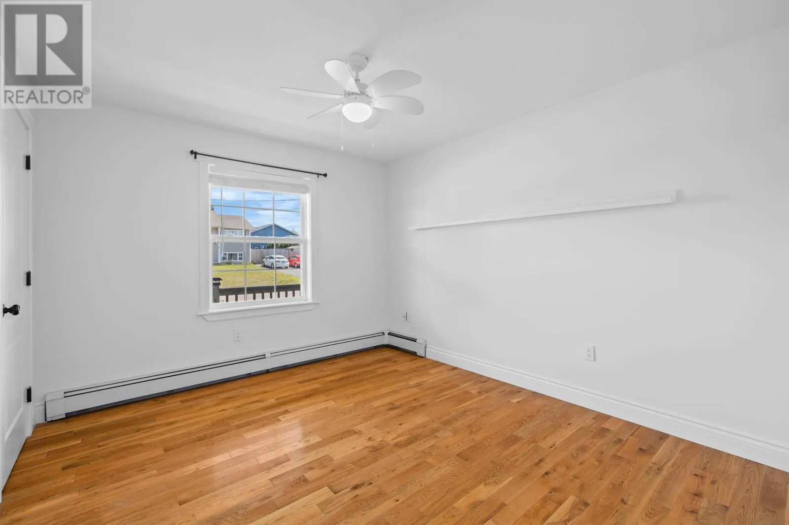 1 Hillside Meadows Drive