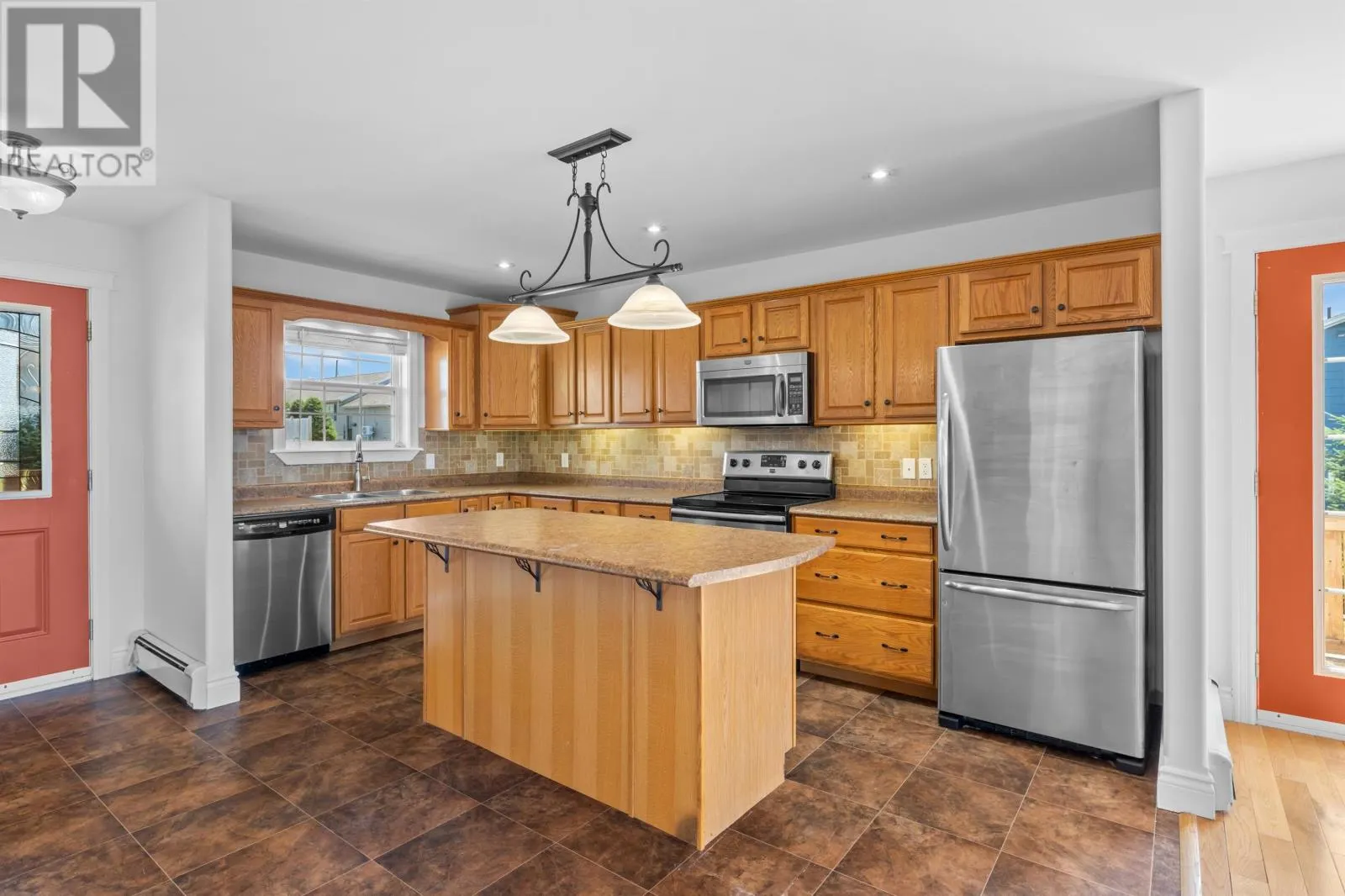 1 Hillside Meadows Drive