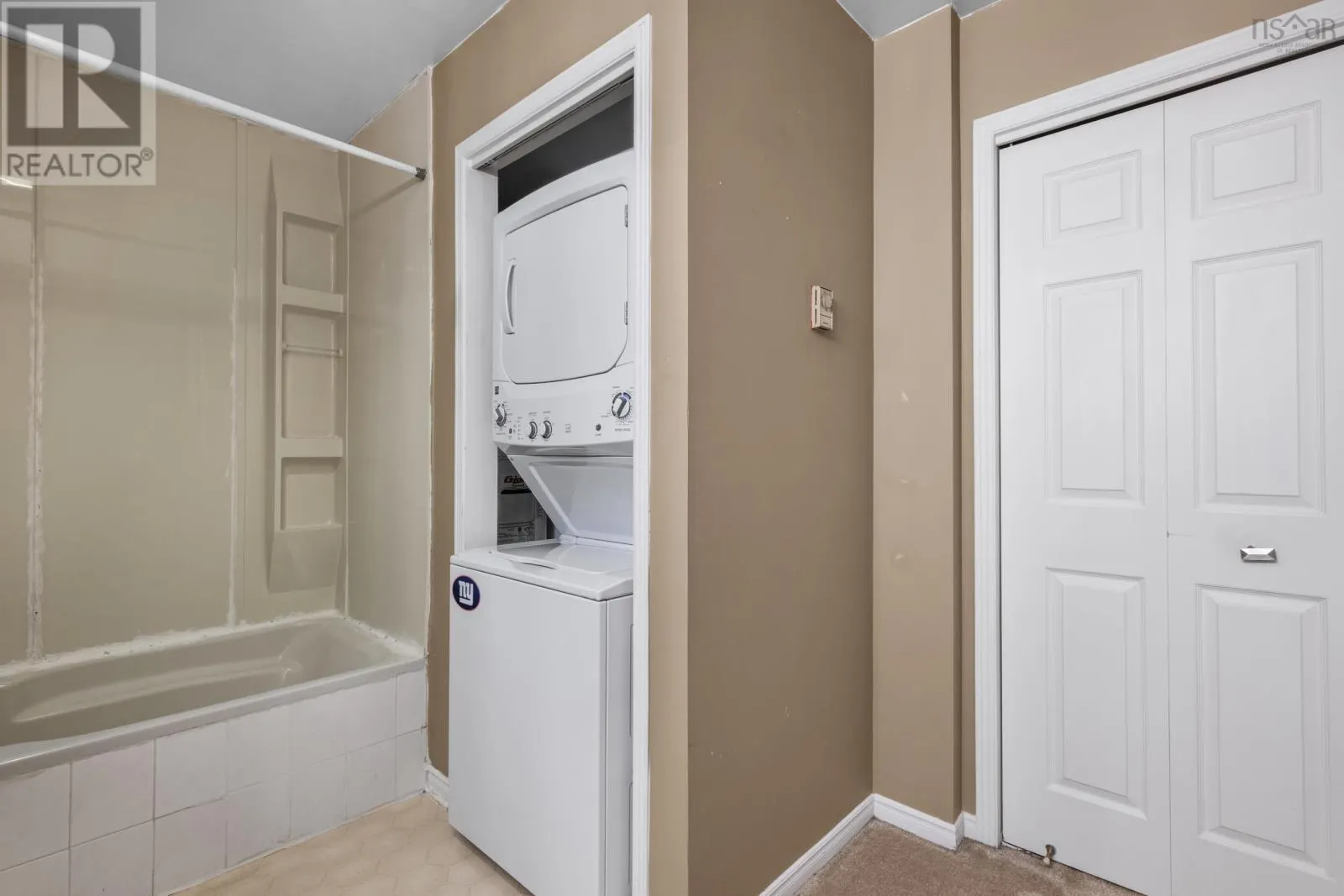 232 24 Hammonds Plains Road