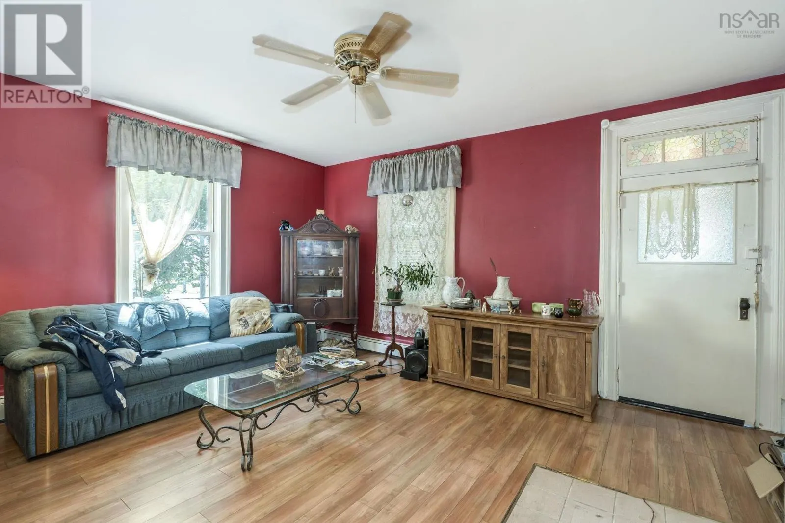 77 Pleasant Street
