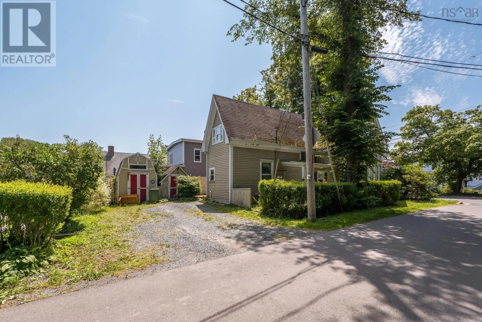 77 Pleasant Street
