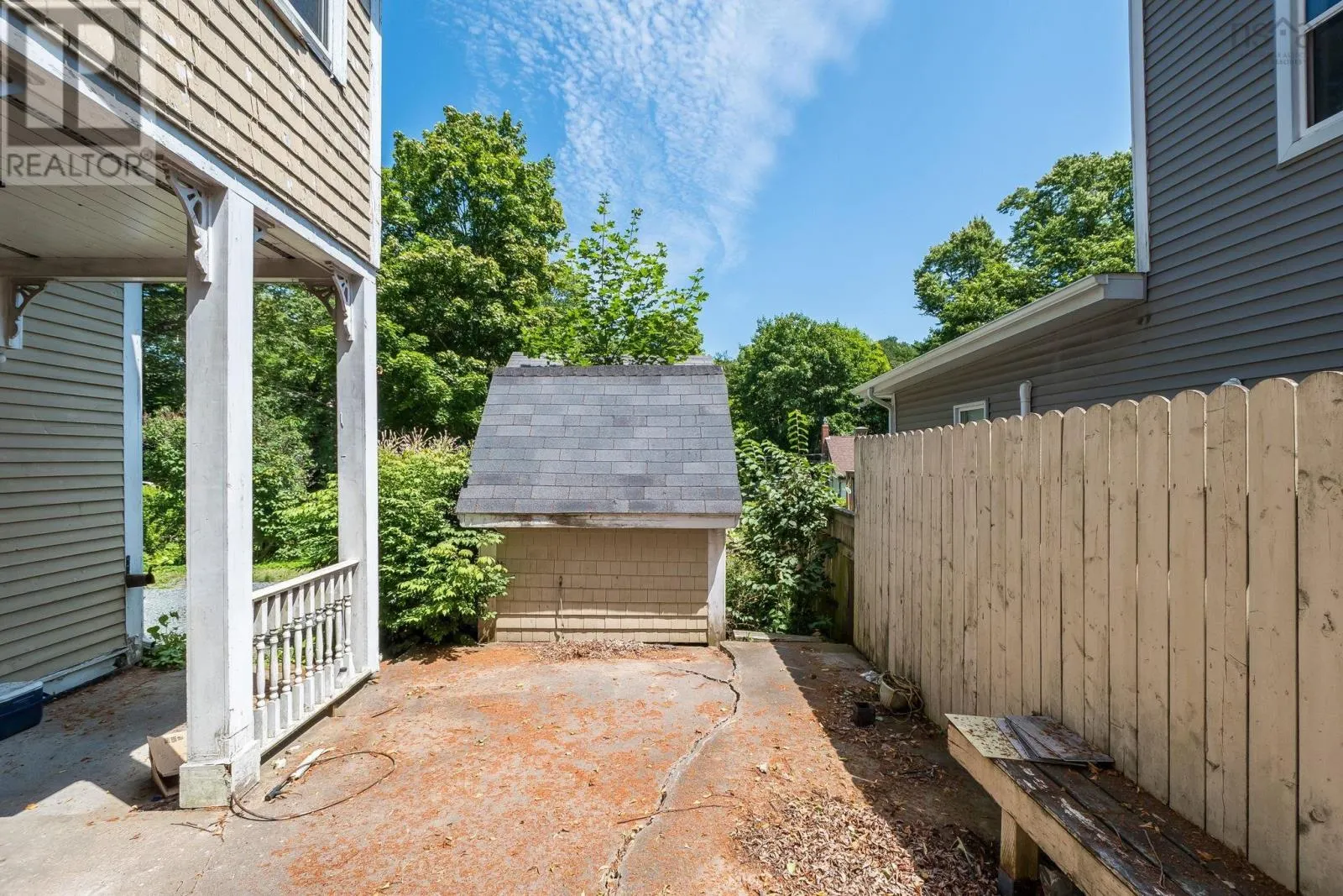 77 Pleasant Street