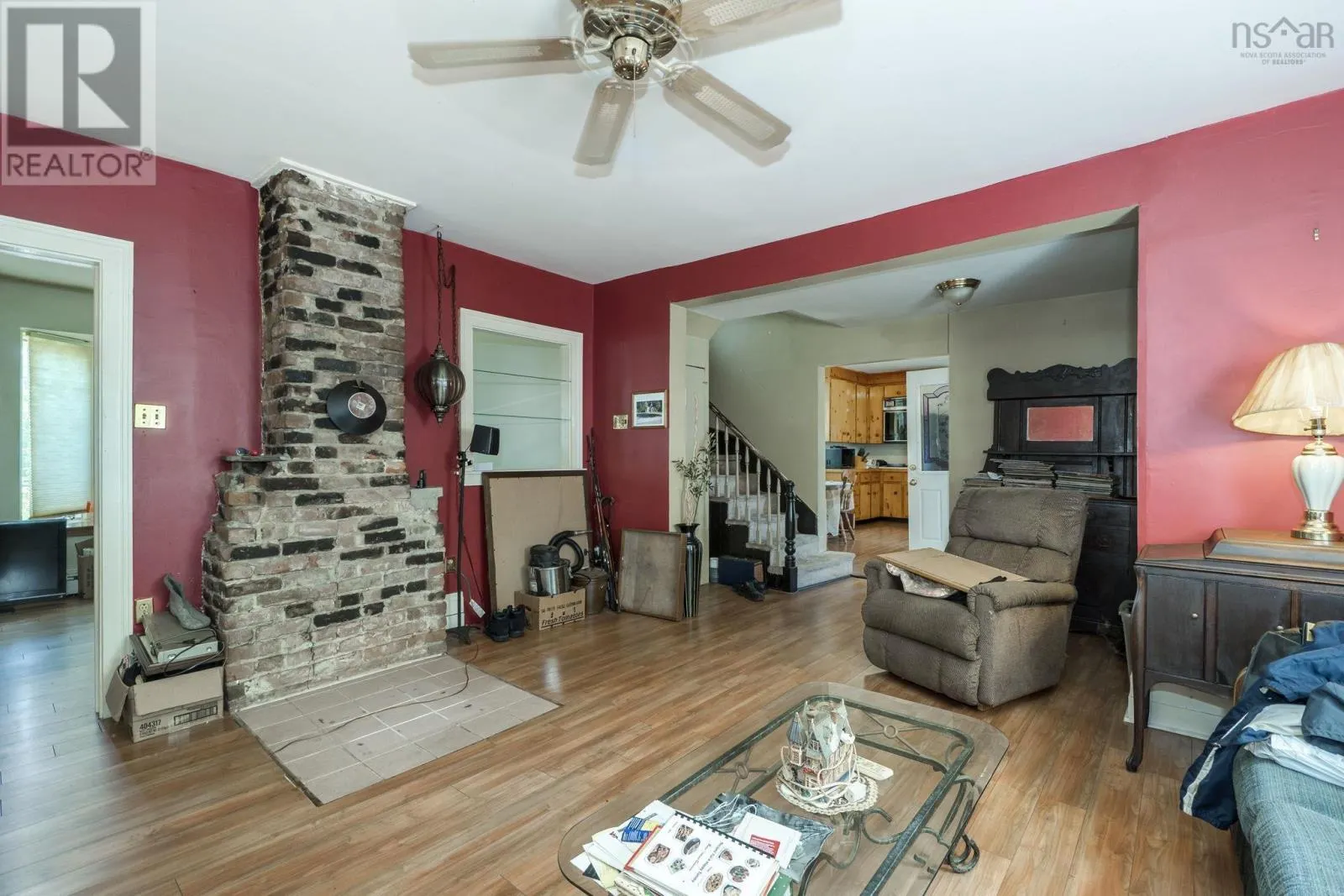77 Pleasant Street