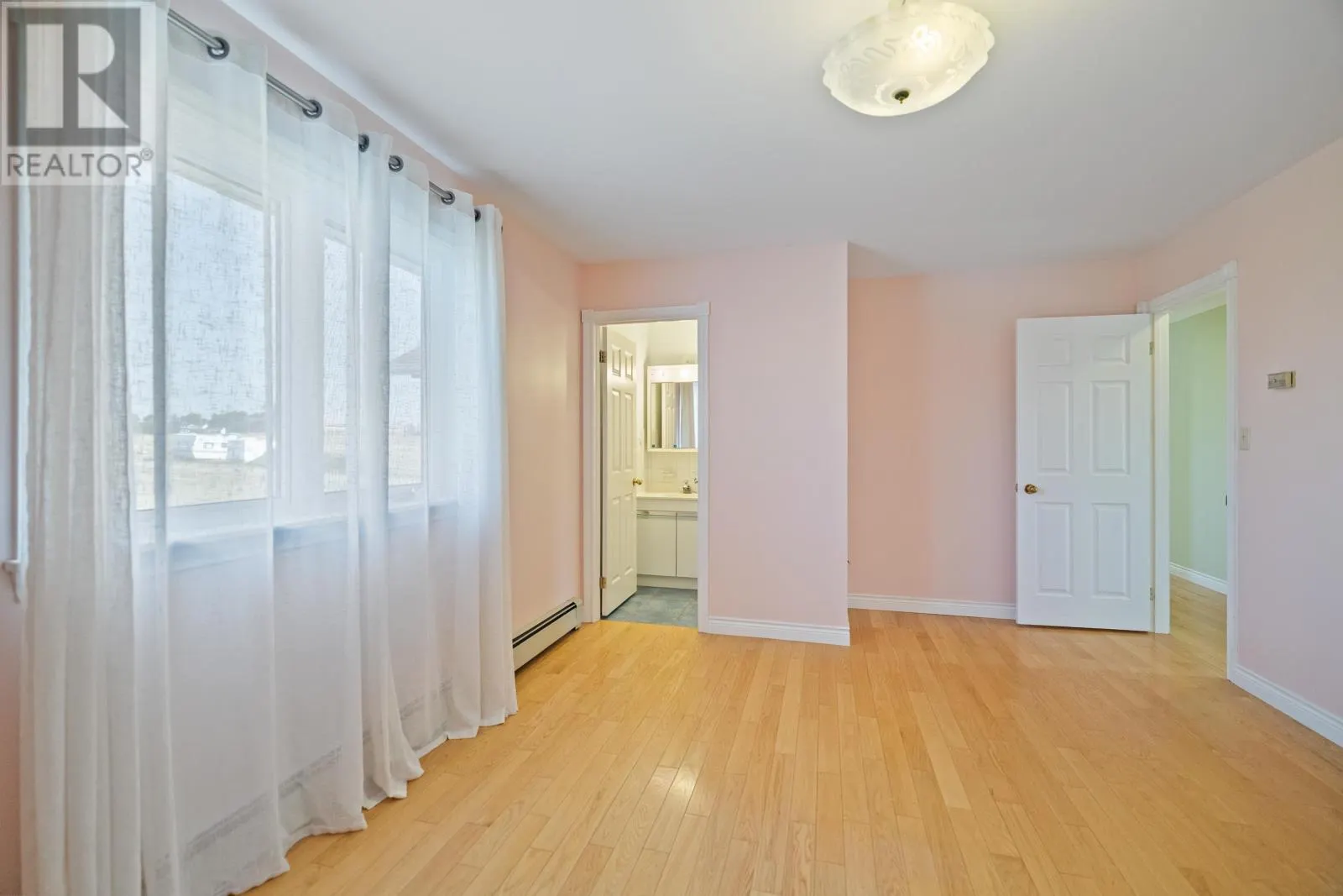 3 MacEwen Lane
