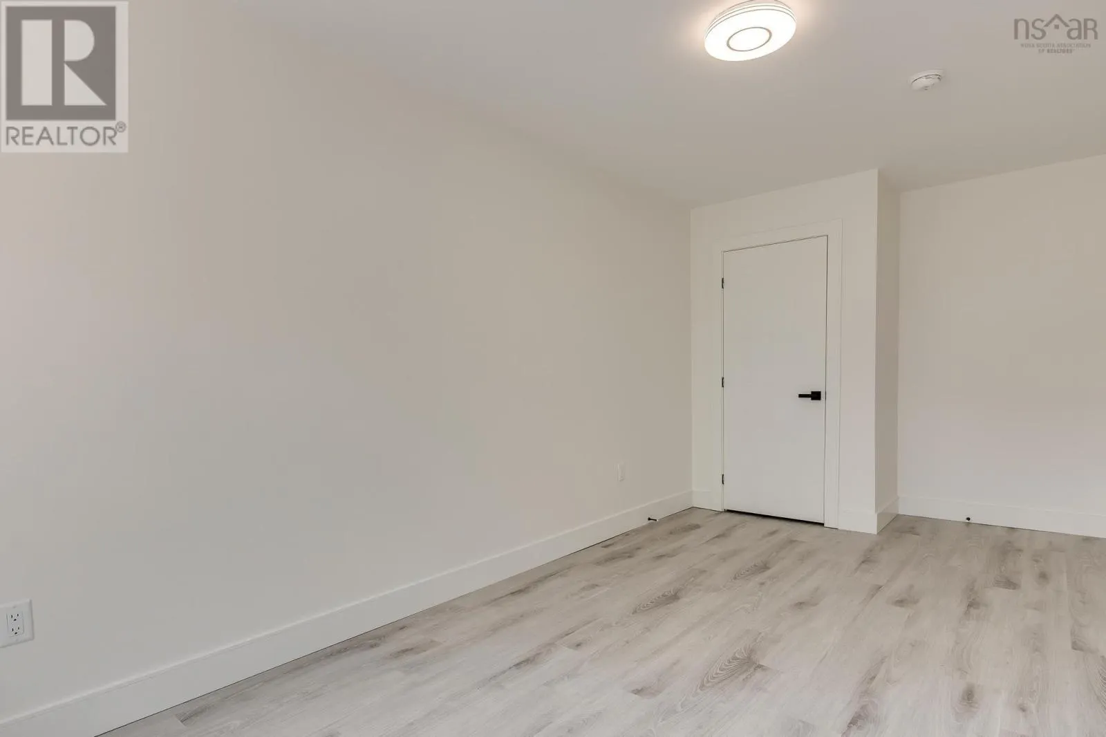 9 Layton Road