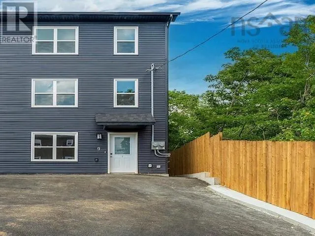 9 Layton Road