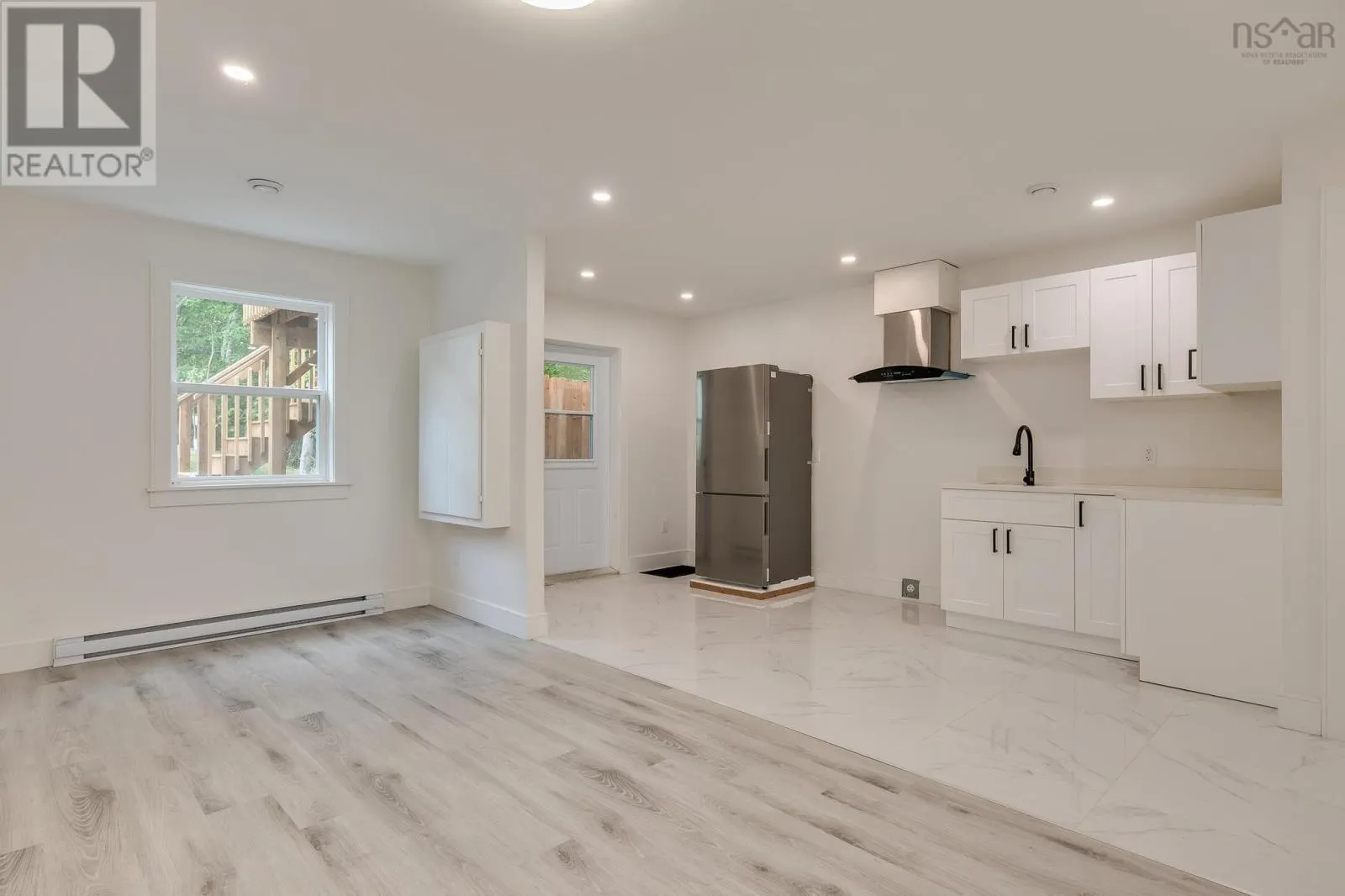 9 Layton Road