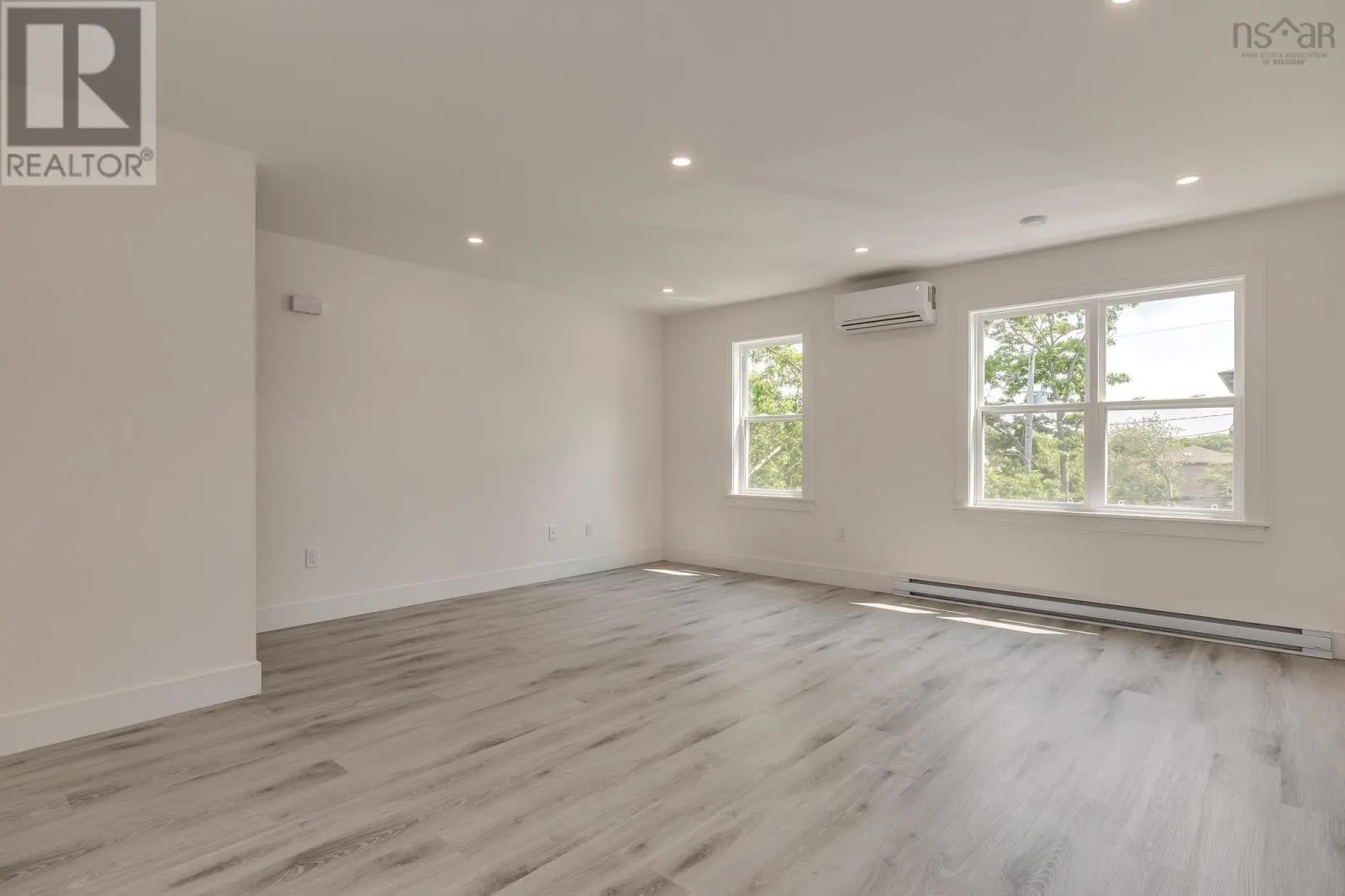 9 Layton Road