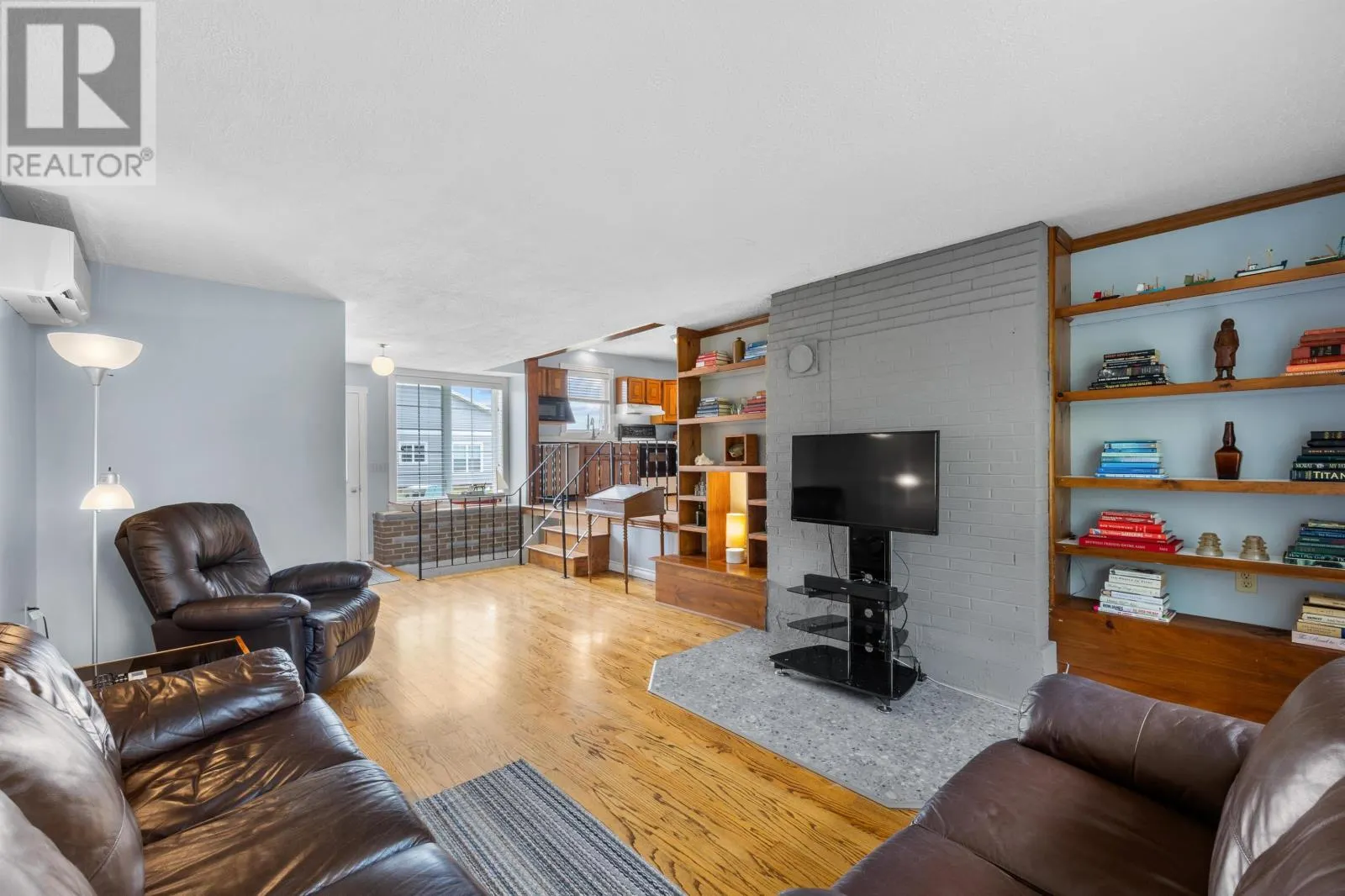 29 Aintree Drive