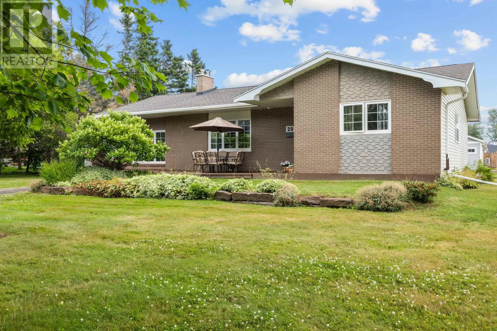 29 Aintree Drive