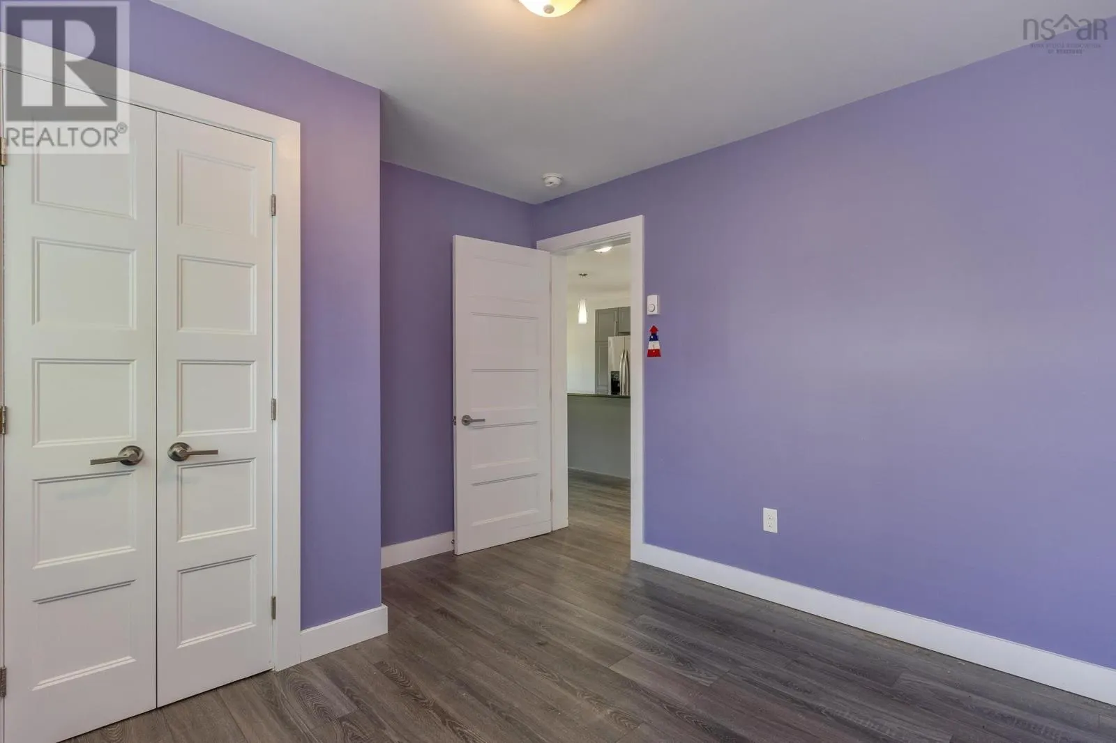 3356 Devonshire Avenue