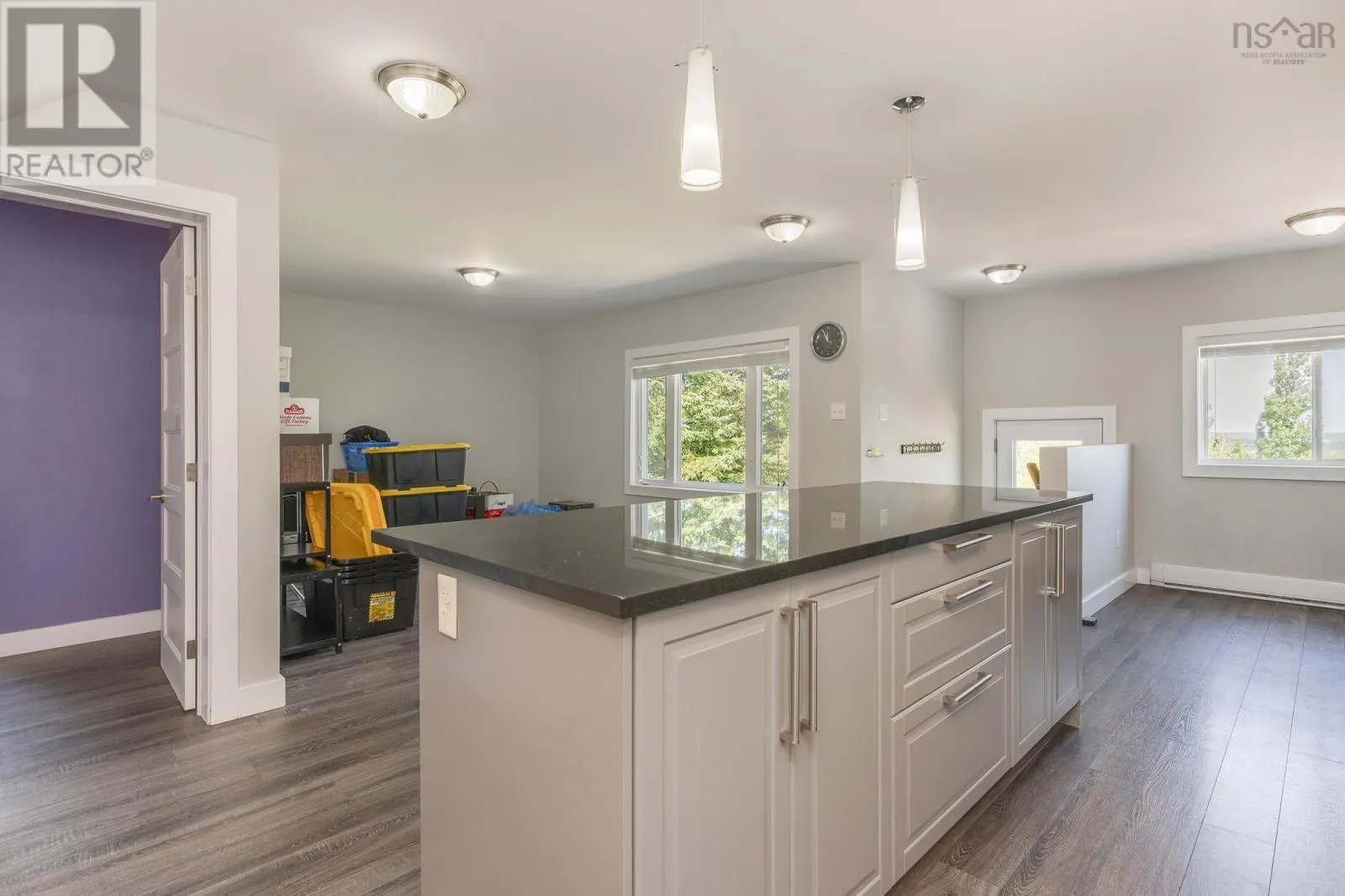 3356 Devonshire Avenue