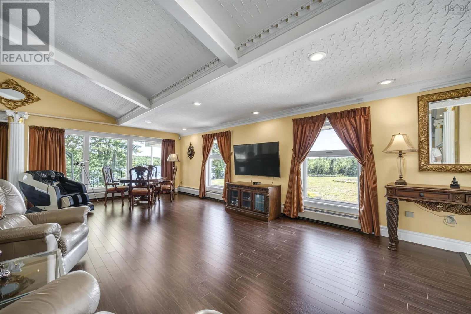1007 Waverley Road