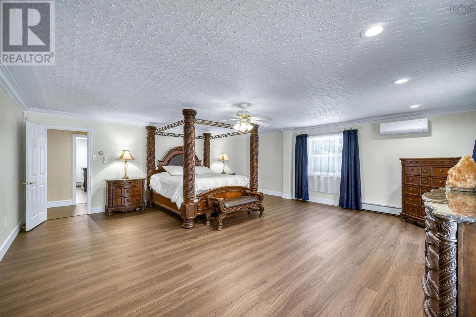 1007 Waverley Road