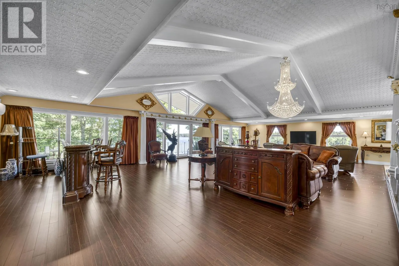 1007 Waverley Road