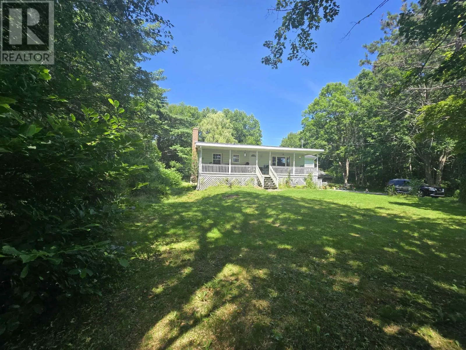 19 River Road