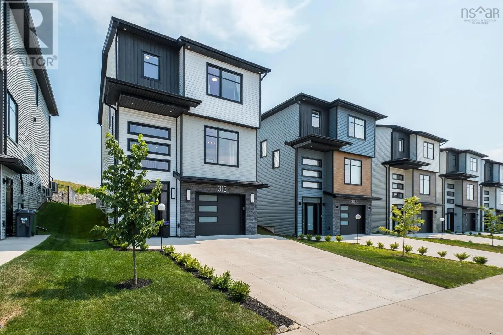 313 Marketway Lane
