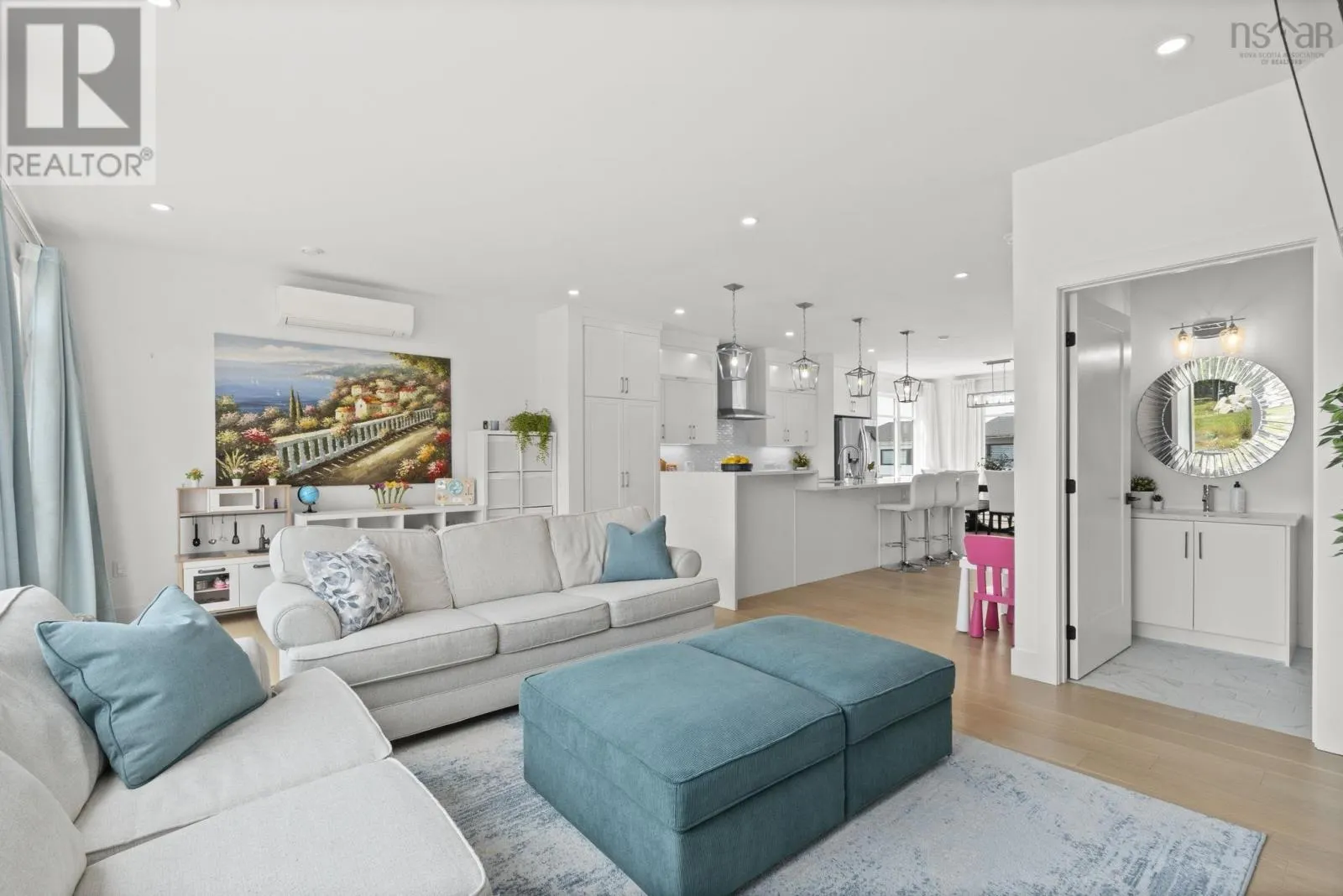 313 Marketway Lane