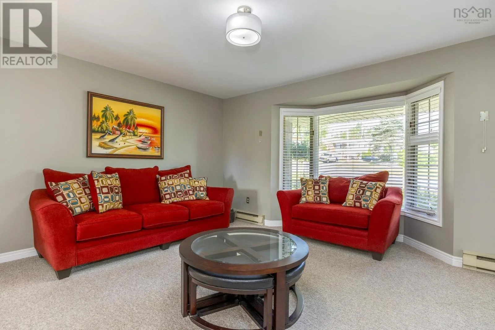 121 Greenwich Drive