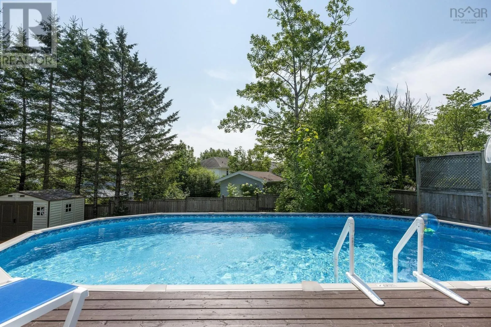 121 Greenwich Drive