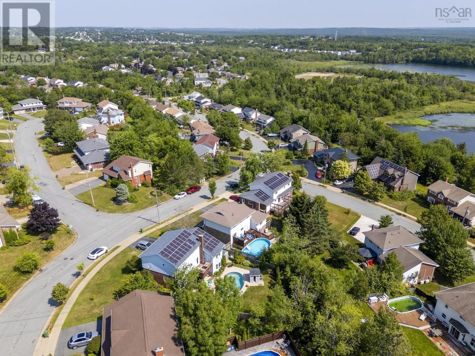 121 Greenwich Drive