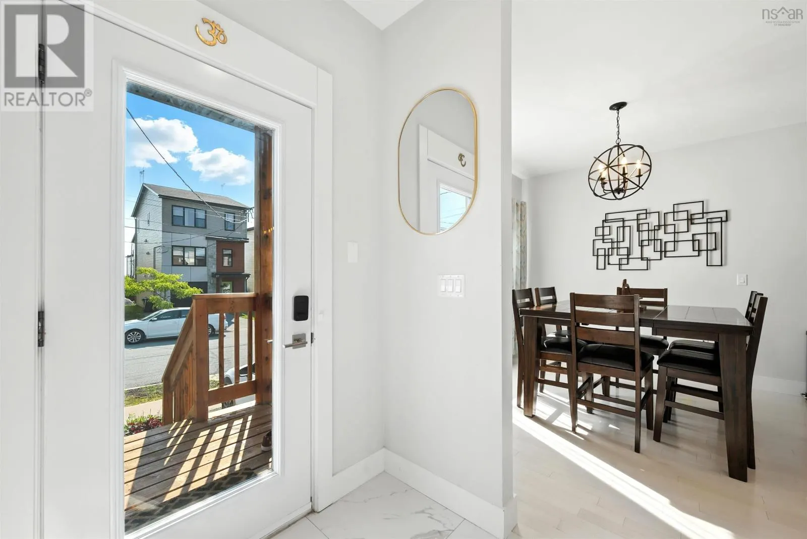 32 Travertine Court