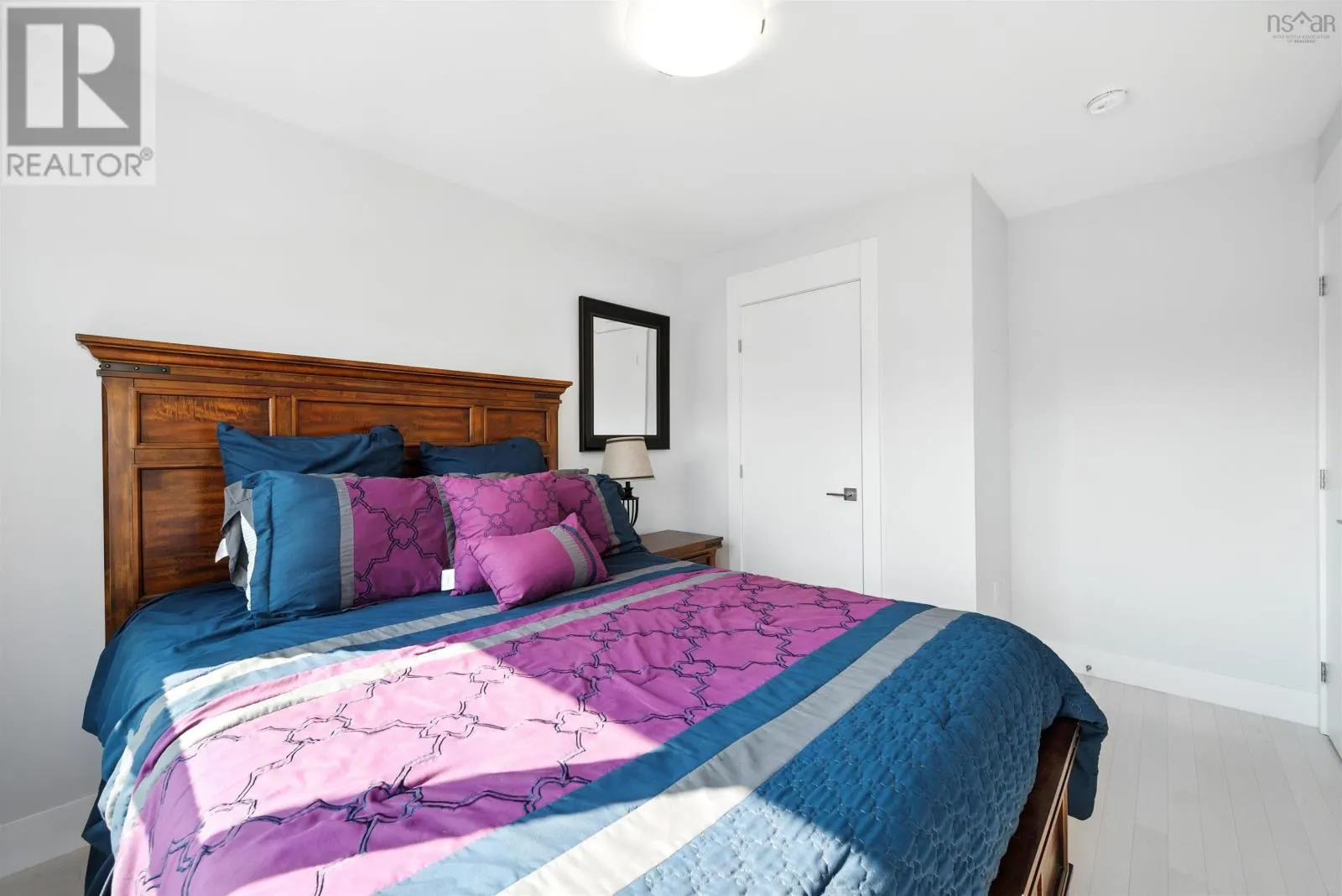 32 Travertine Court