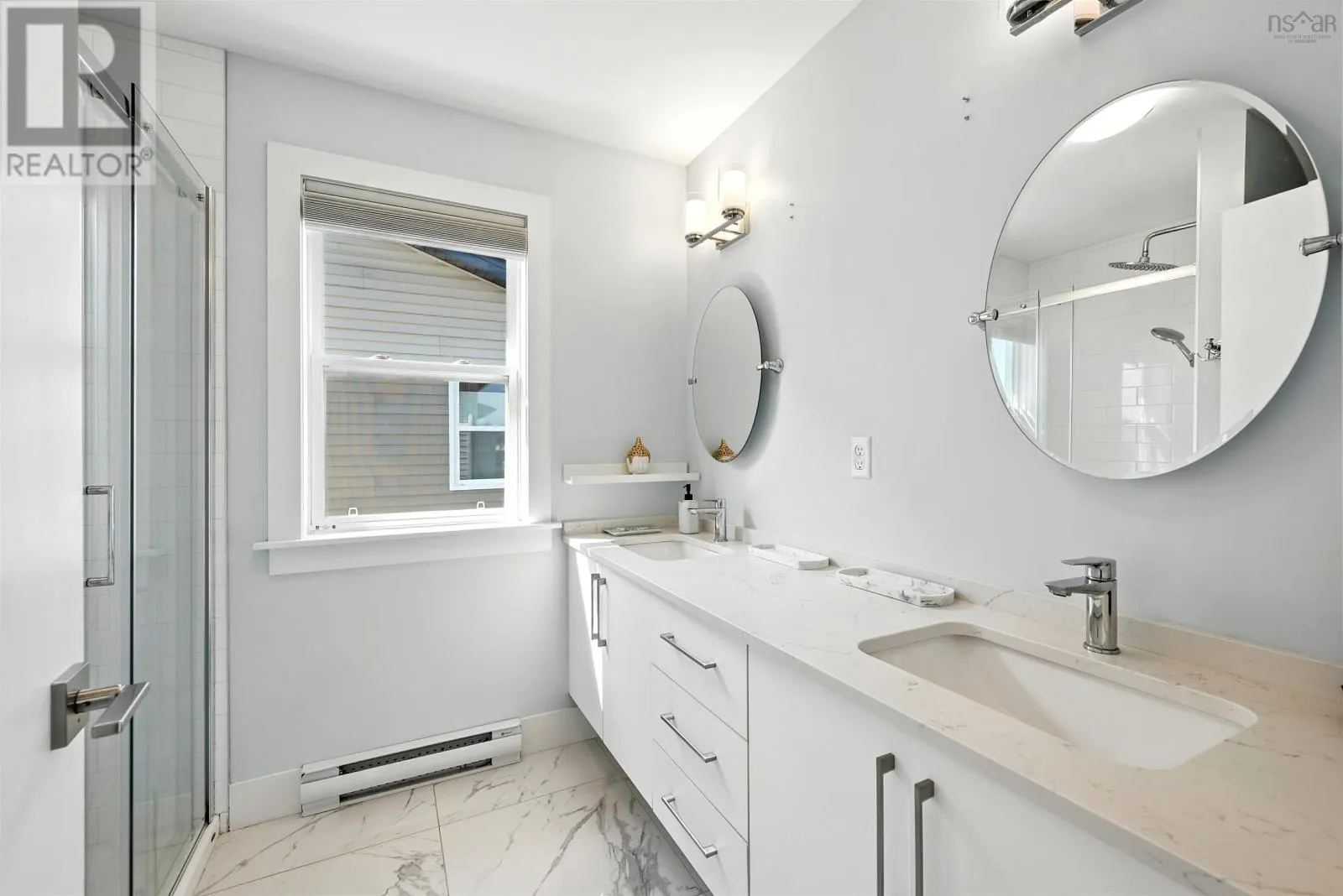 32 Travertine Court