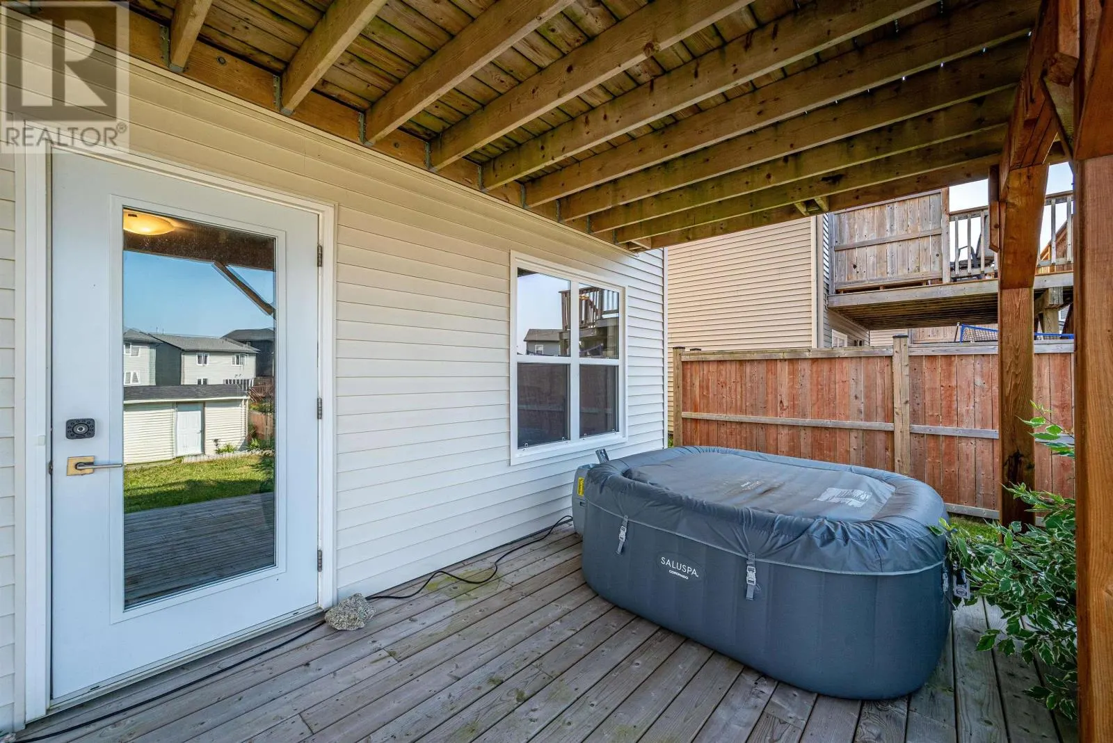 32 Travertine Court