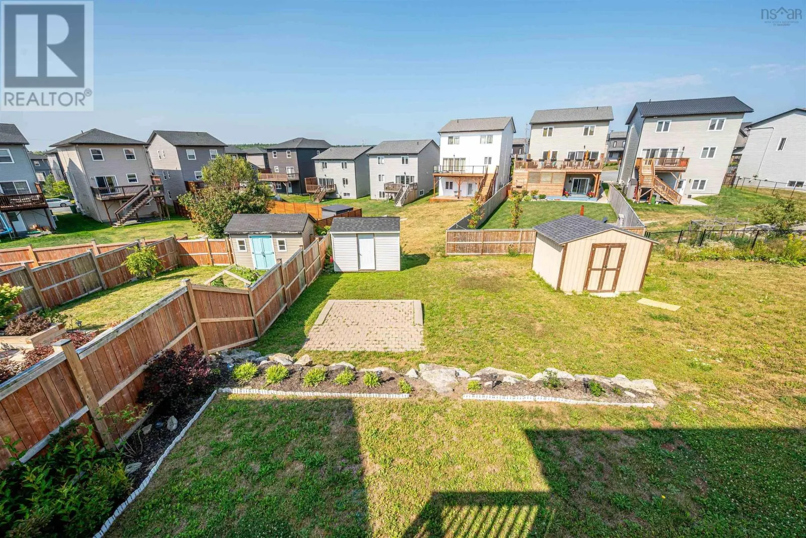 32 Travertine Court