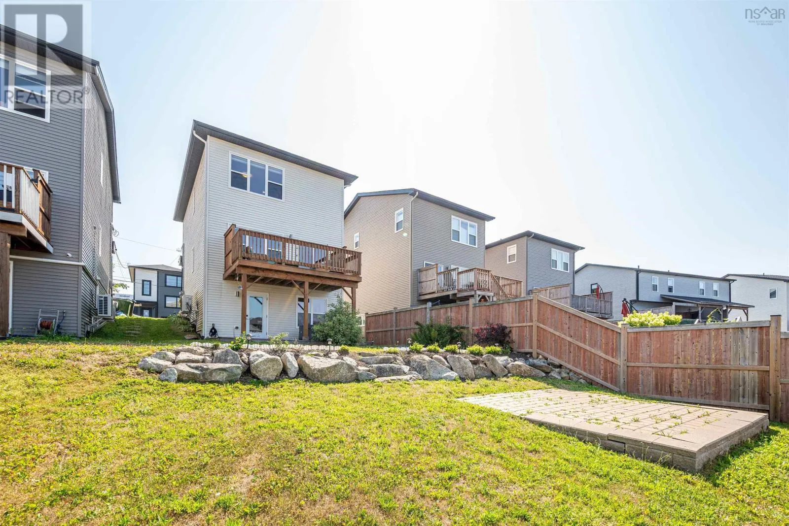 32 Travertine Court