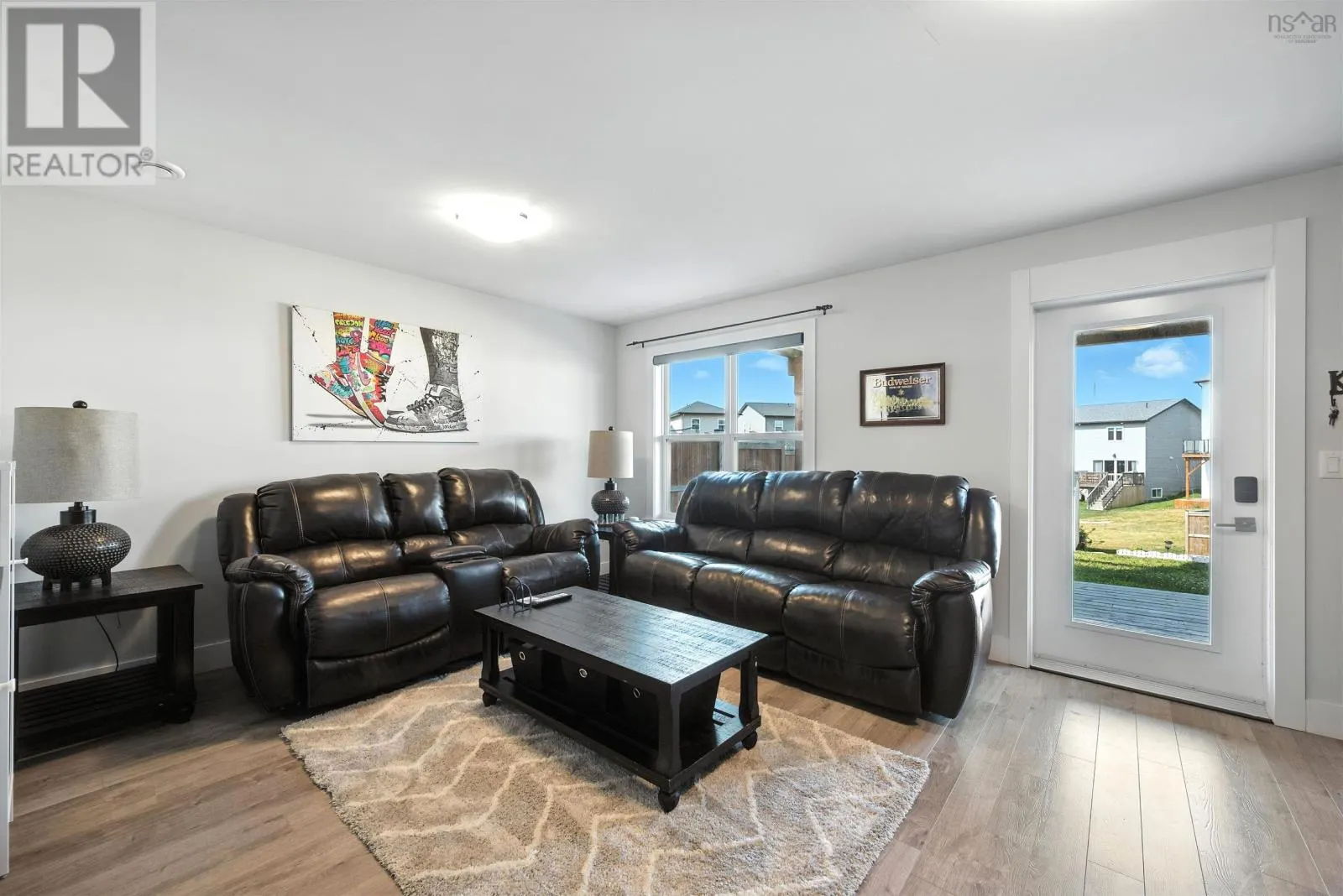 32 Travertine Court