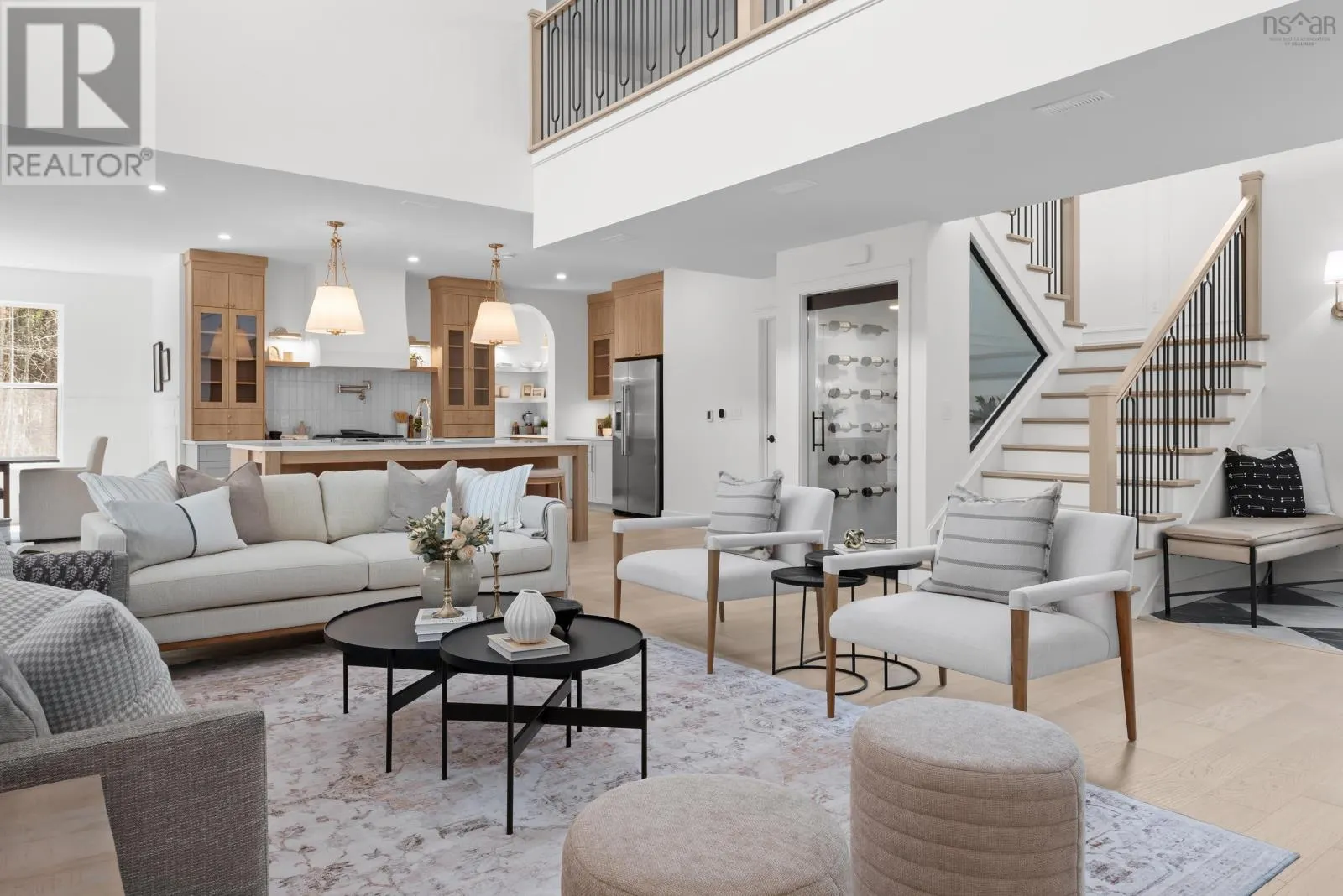 372 Canoe Crescent