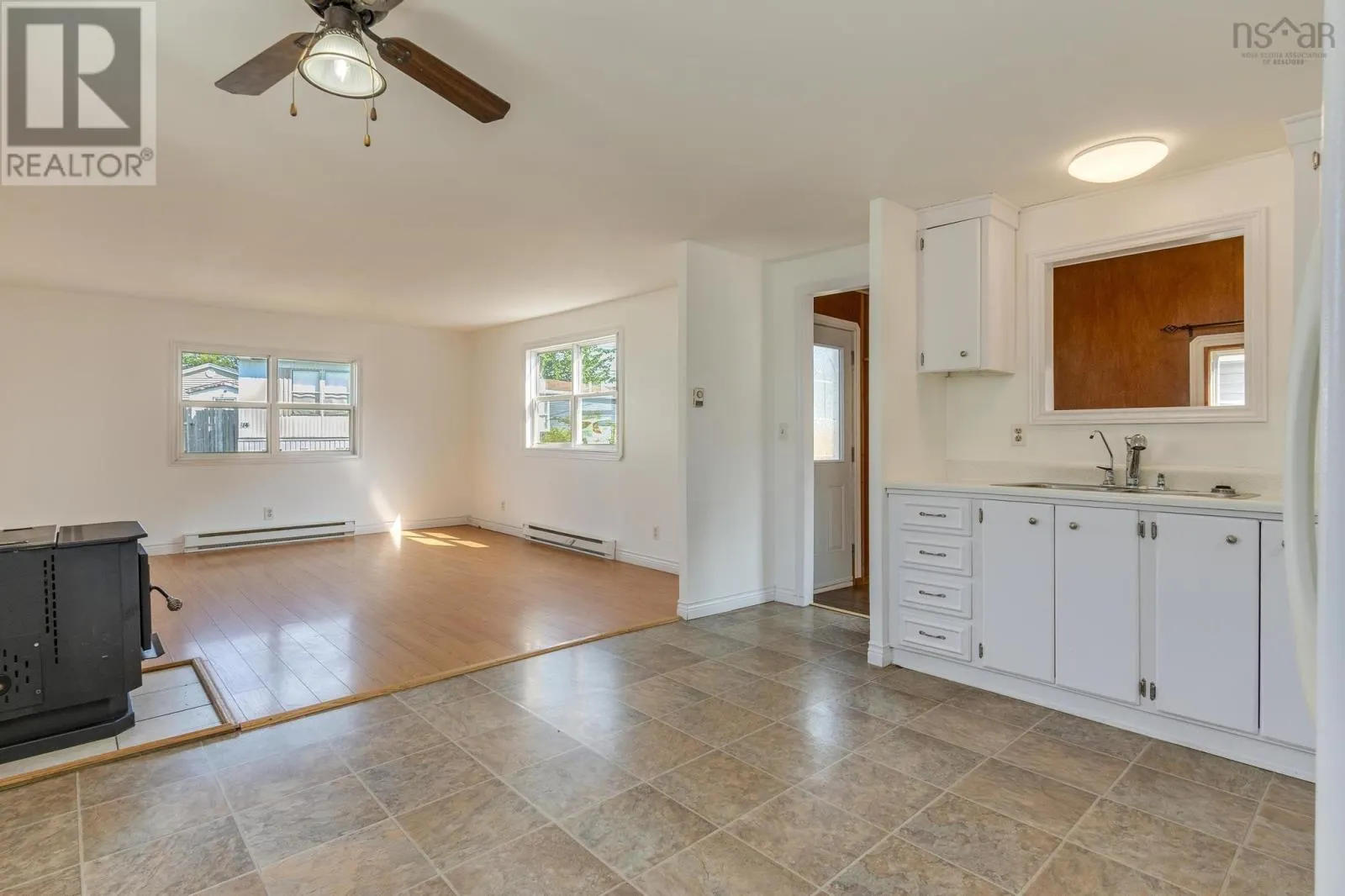 27 Florence Avenue