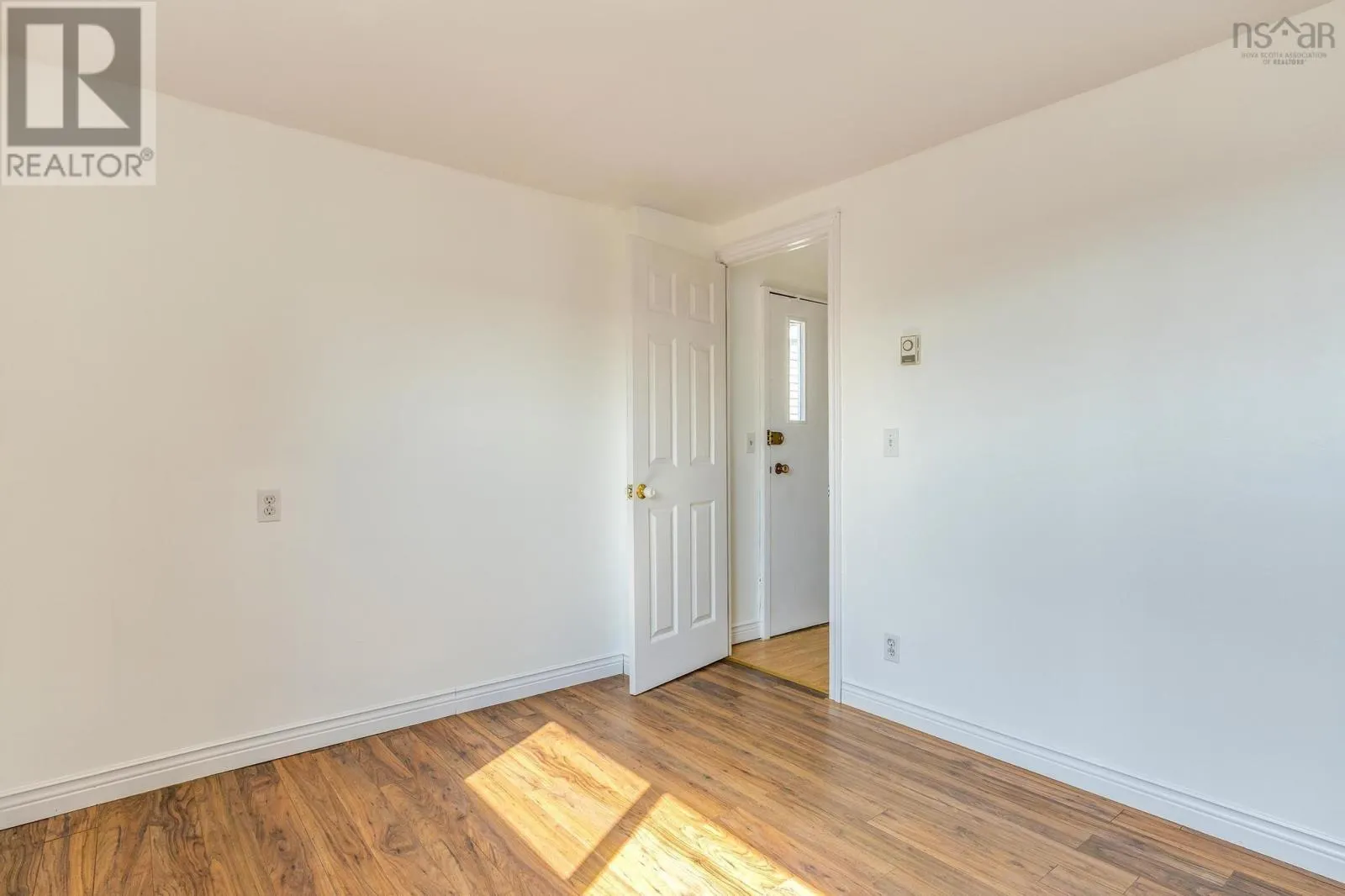 27 Florence Avenue