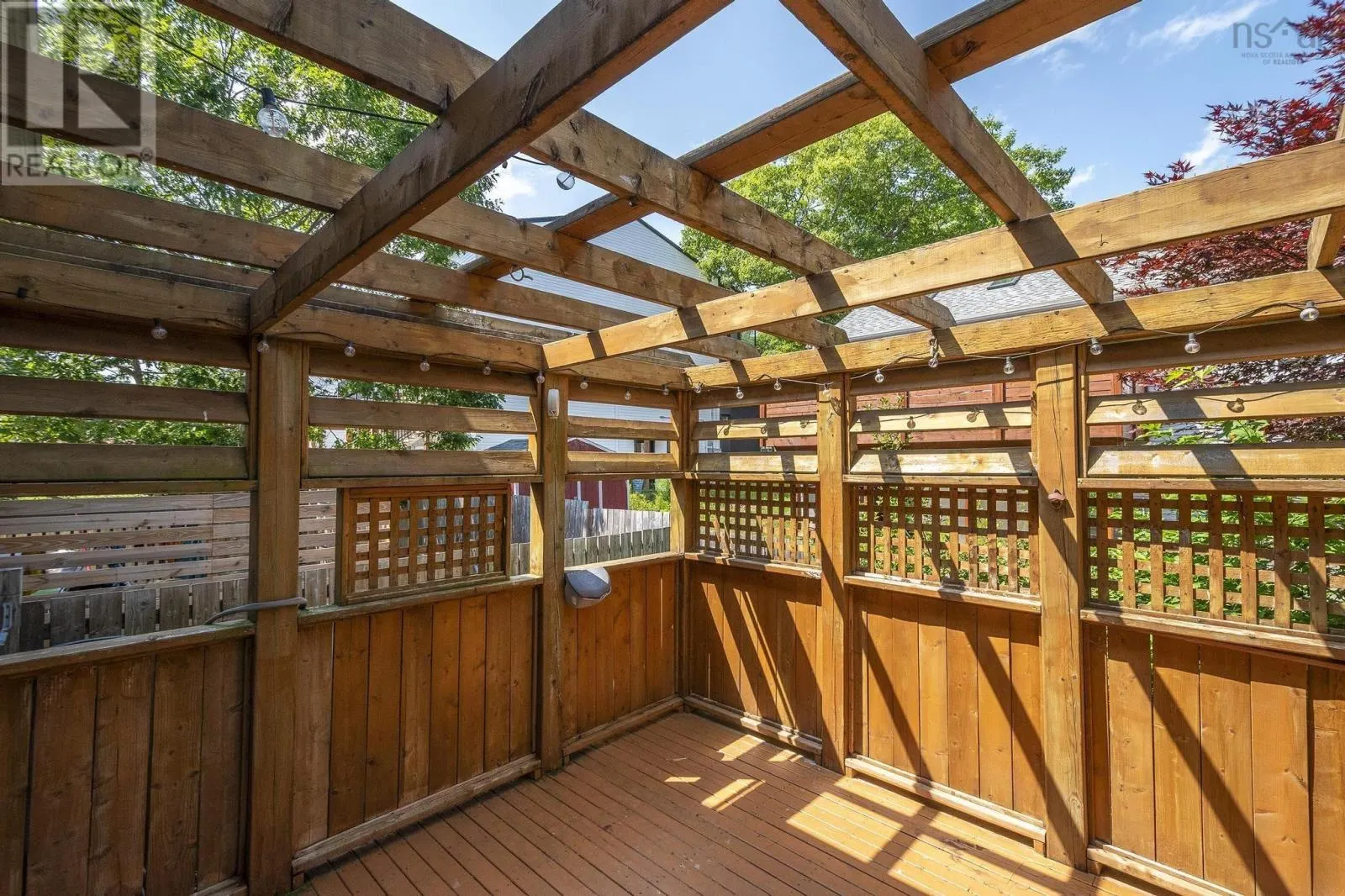 33 Sunnydale Crescent
