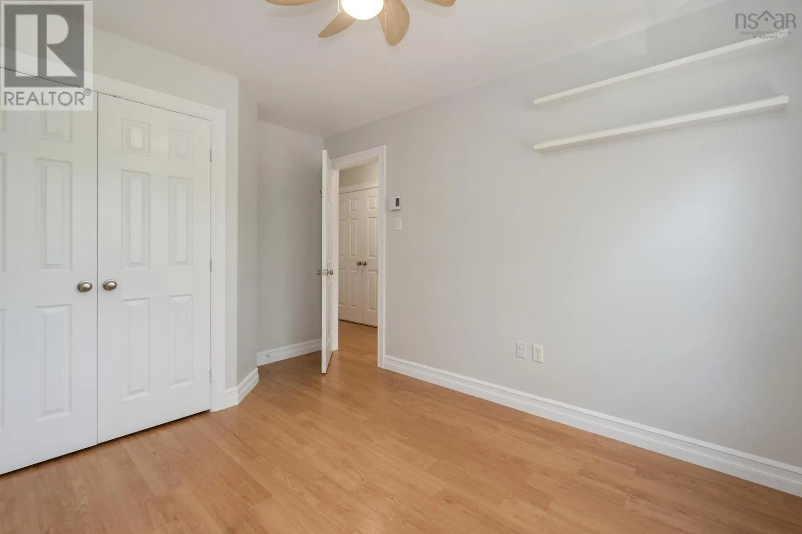 33 Sunnydale Crescent