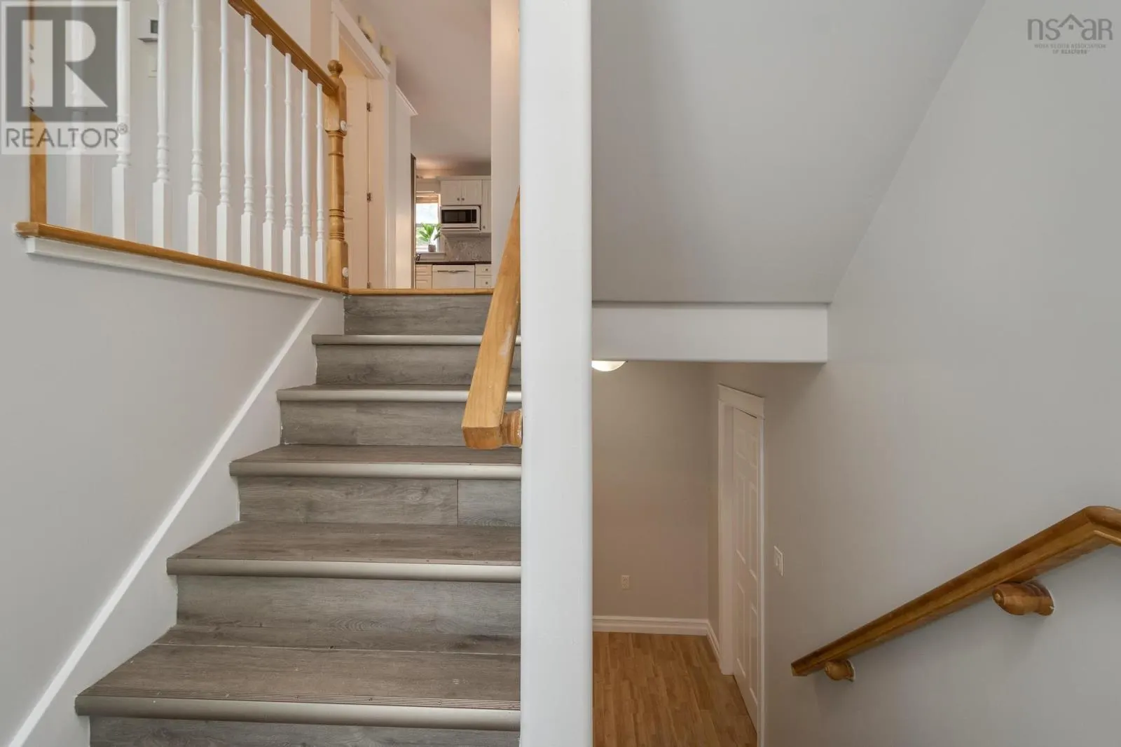 33 Sunnydale Crescent