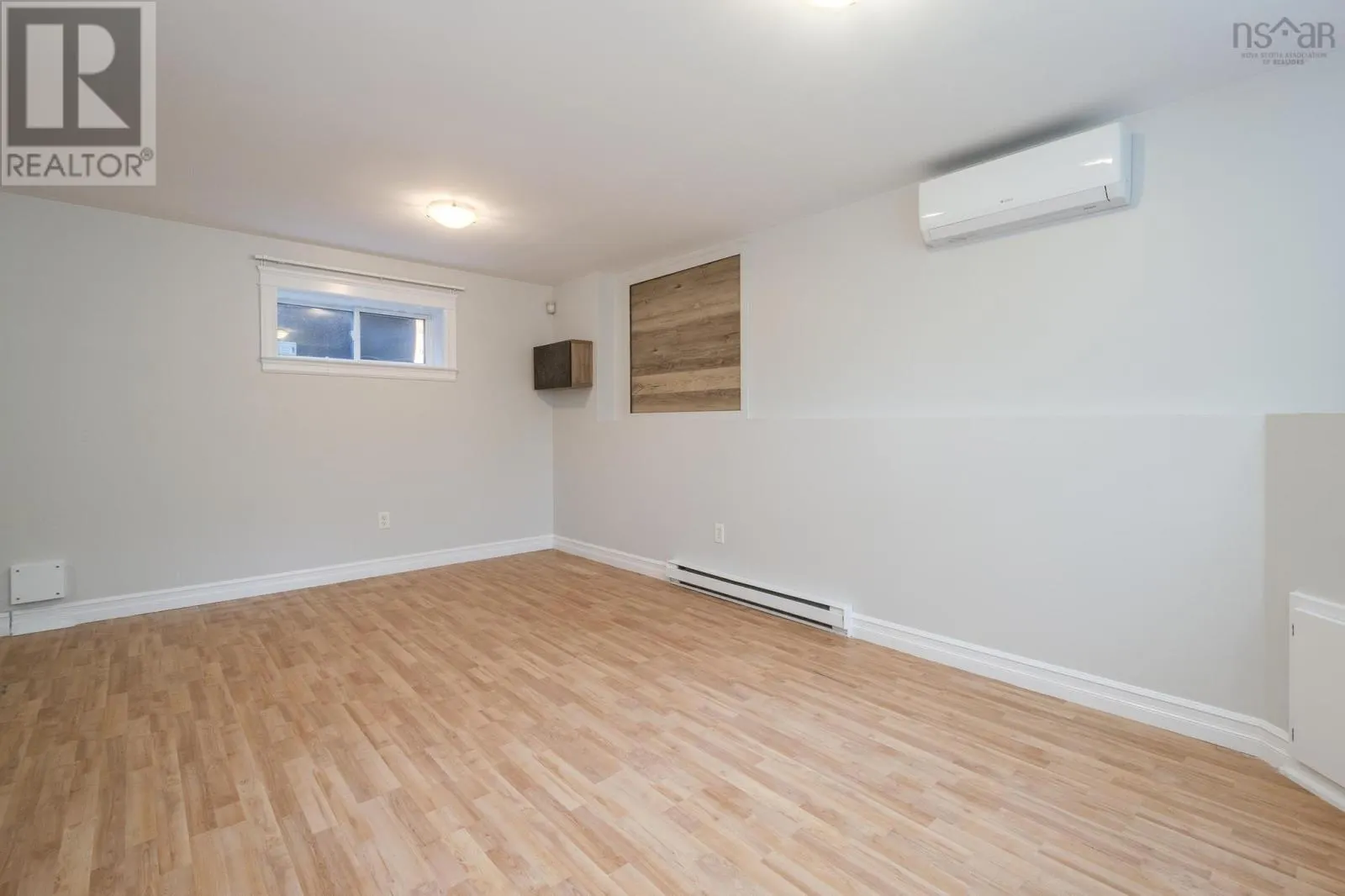 33 Sunnydale Crescent