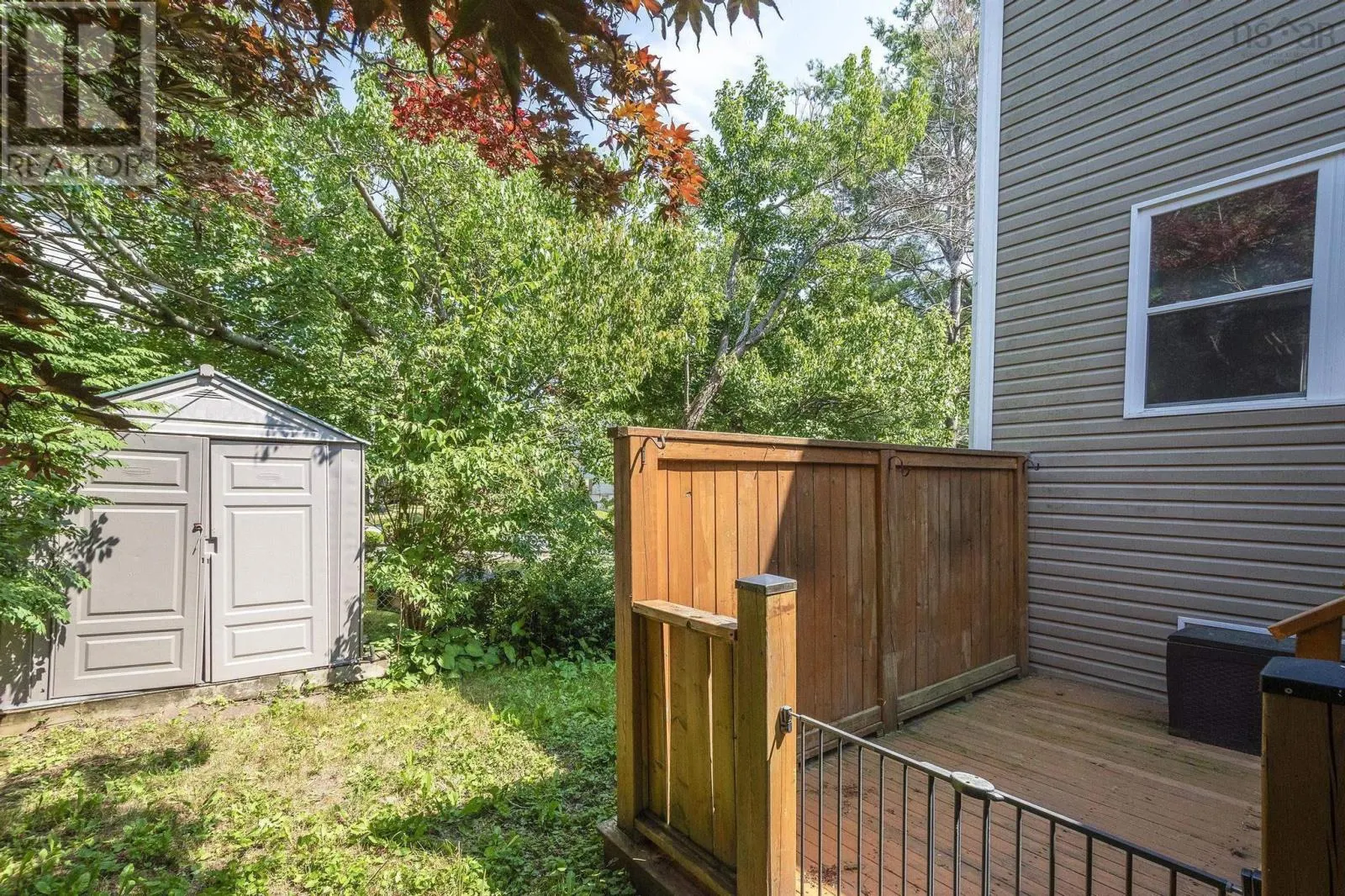 33 Sunnydale Crescent