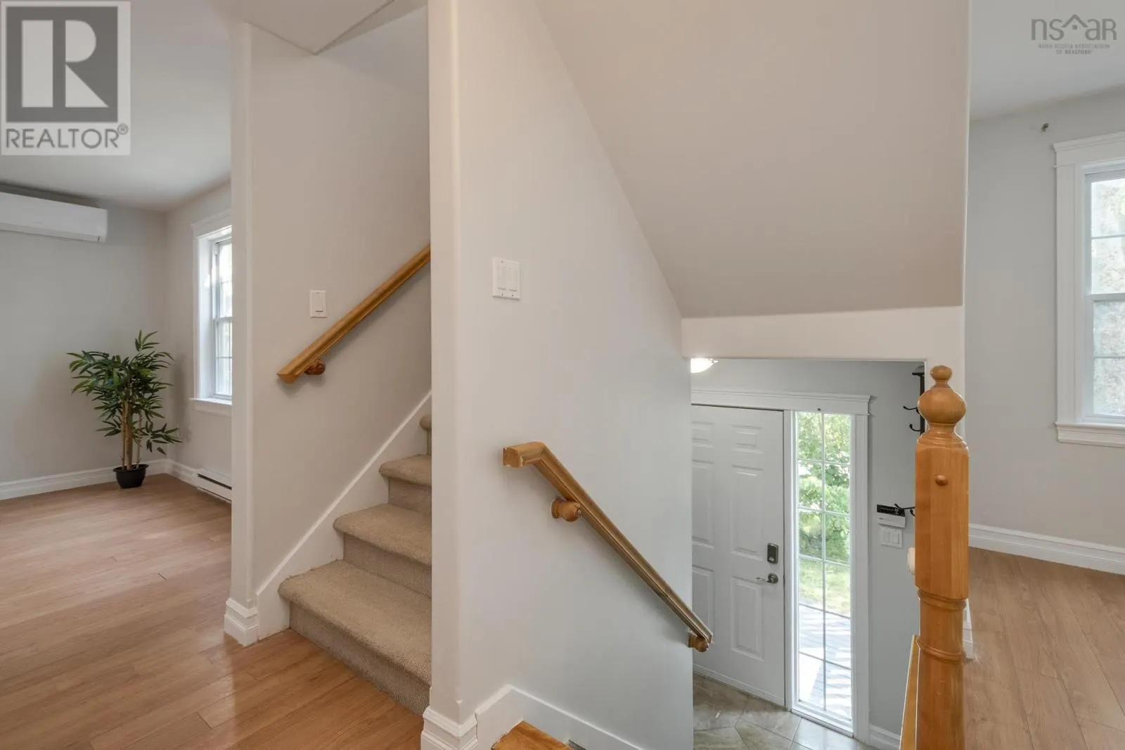 33 Sunnydale Crescent