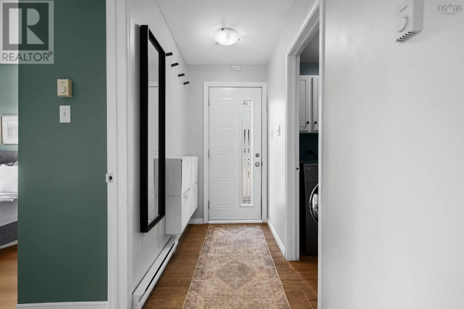 5929 Gainsborough Place