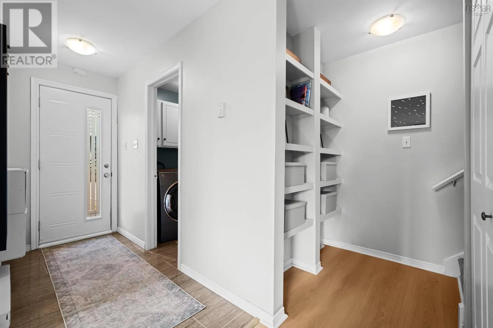 5929 Gainsborough Place
