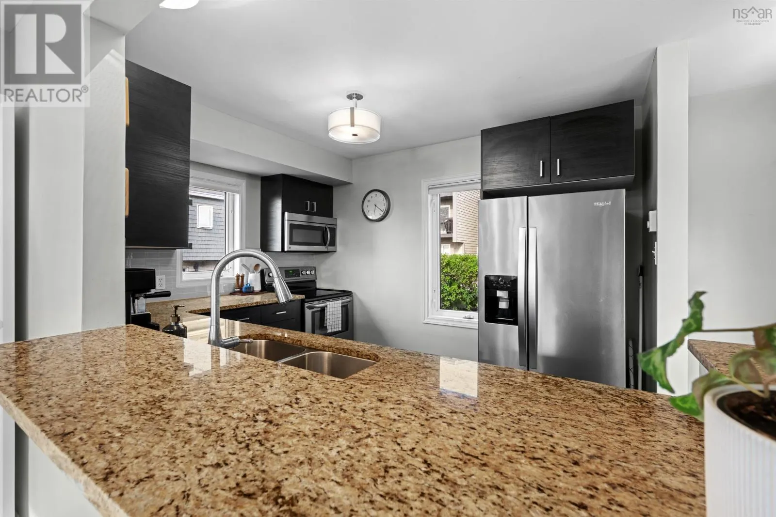 5929 Gainsborough Place