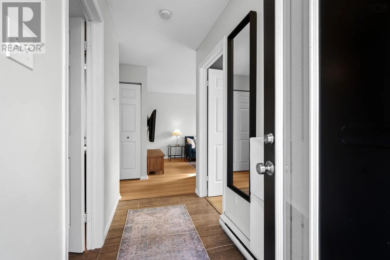 5929 Gainsborough Place
