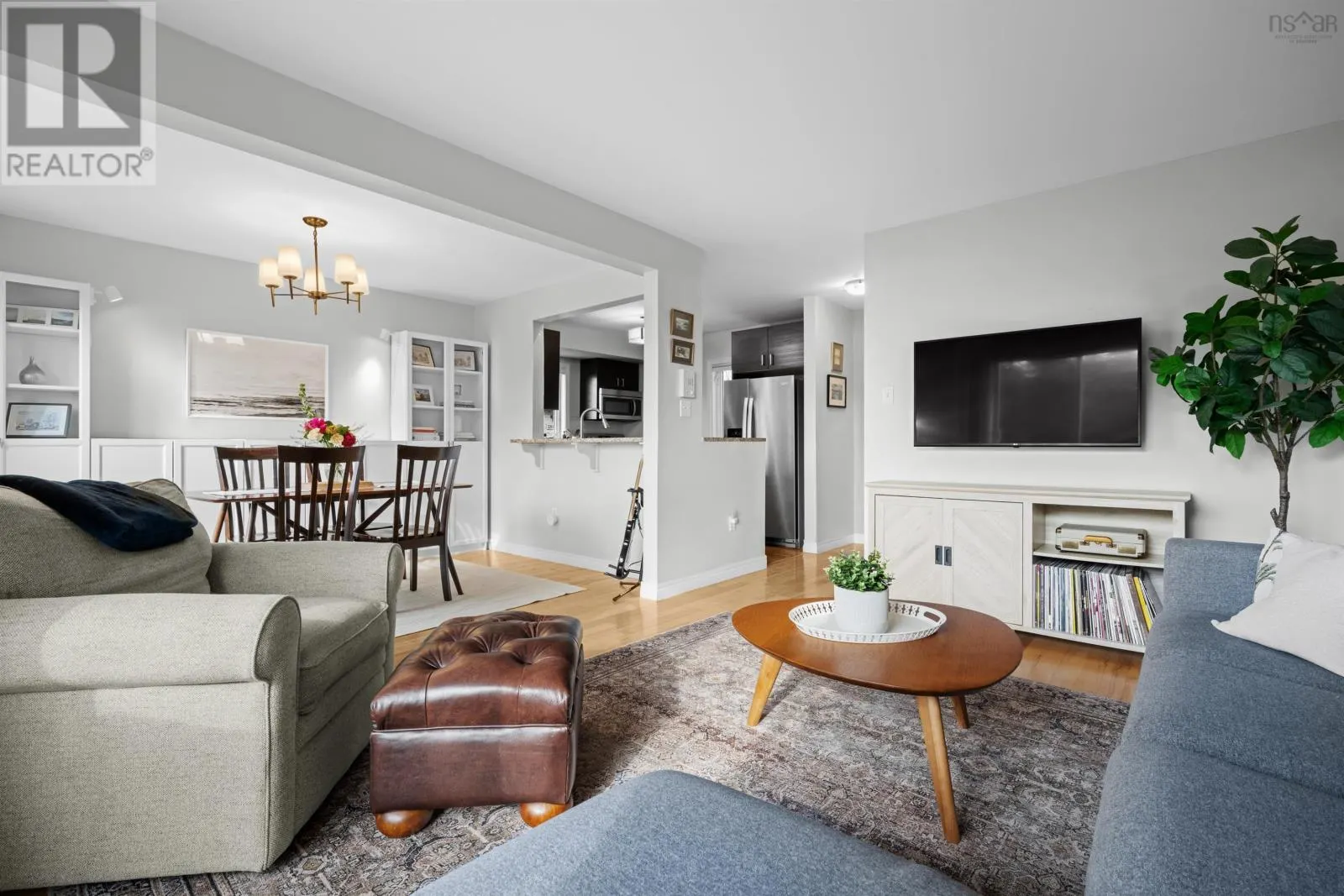 5929 Gainsborough Place