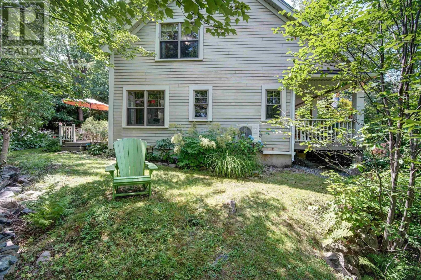 24 Hamshaw Drive